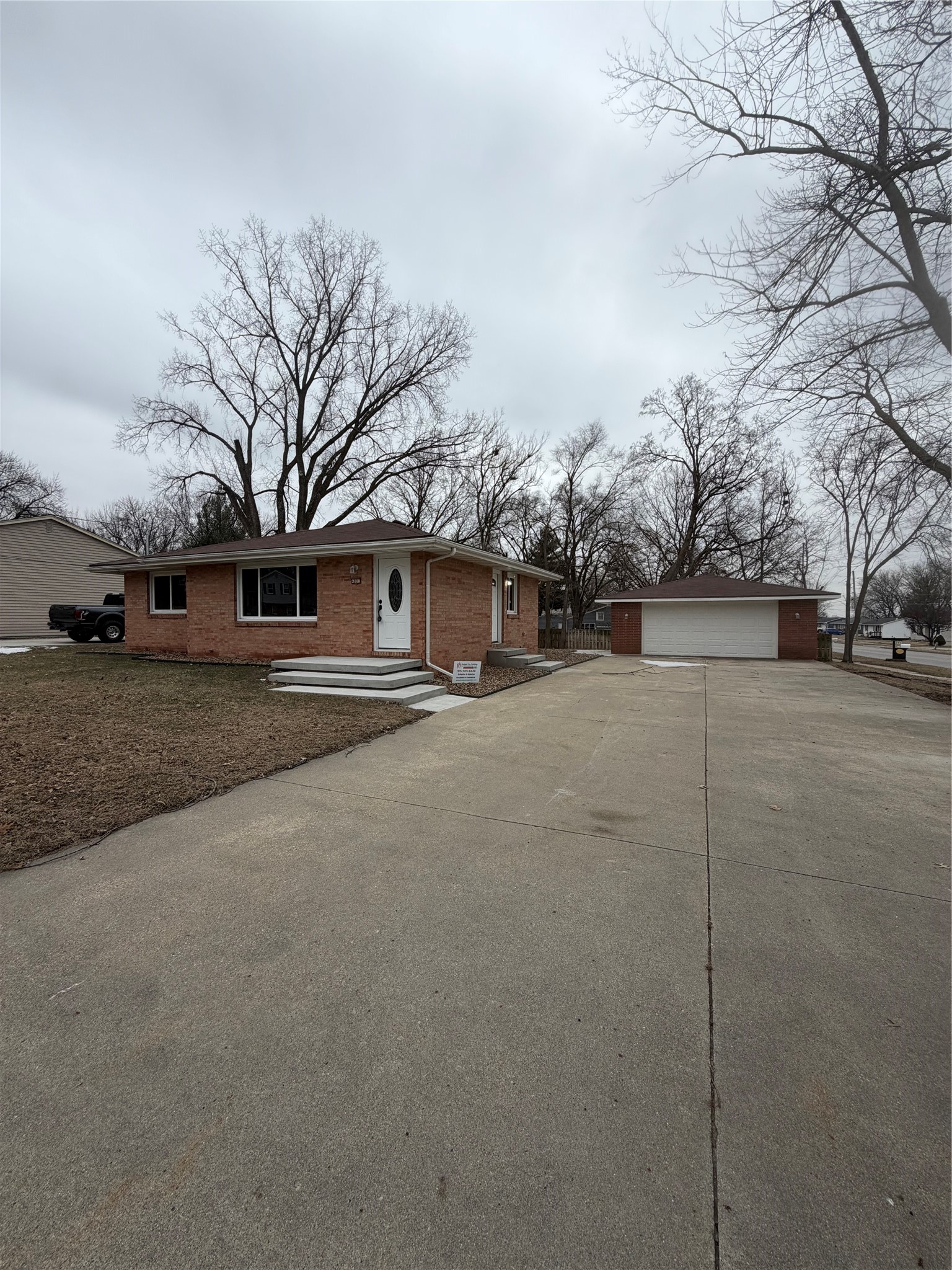 4801 Walnut Drive Property Photo 1