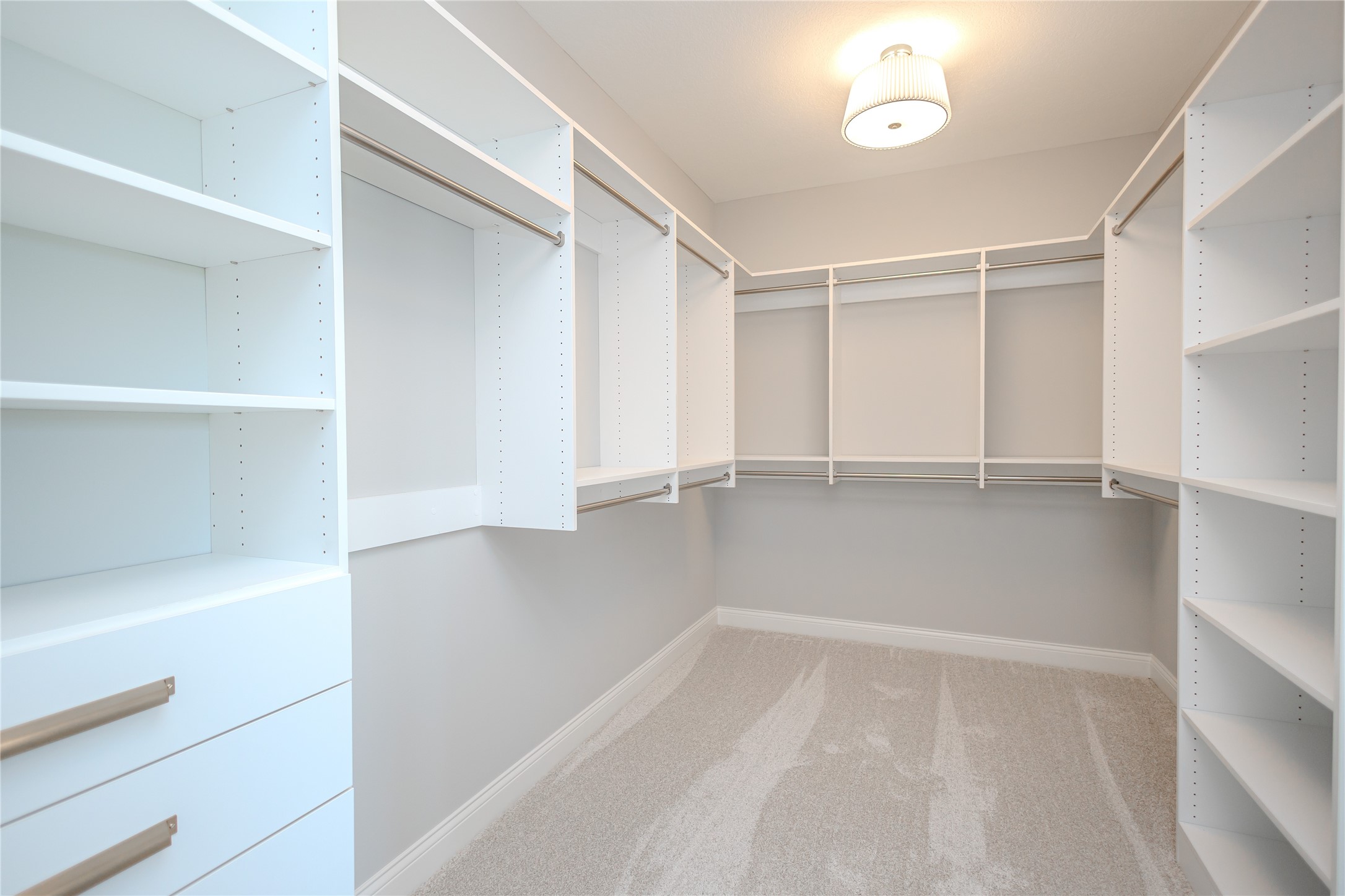 17612 Oakwood Drive Property Photo 17