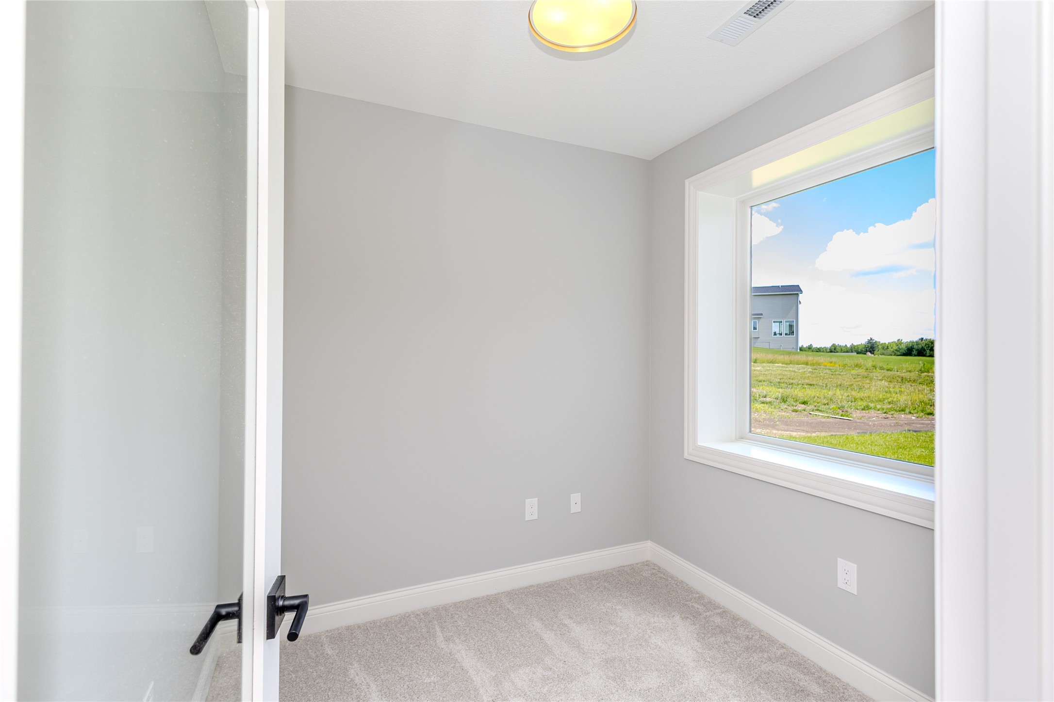 17612 Oakwood Drive Property Photo 20