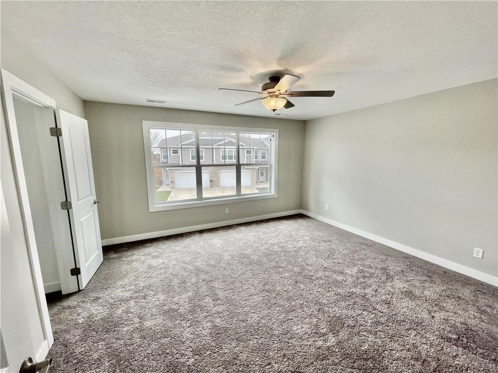 5426 153rd Street Property Photo 14