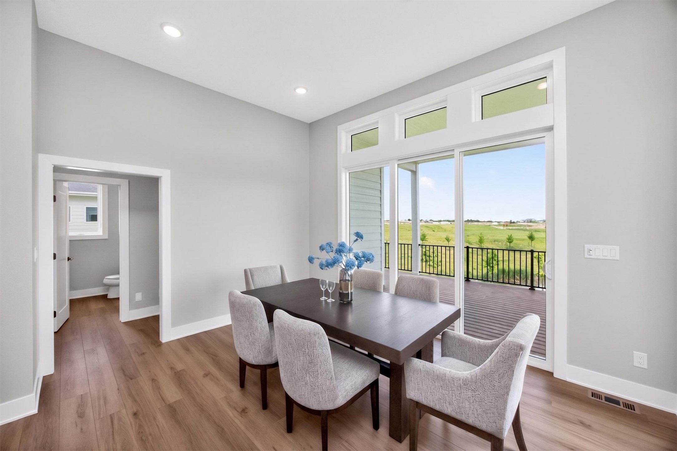 16211 Sharon Drive Property Photo 13