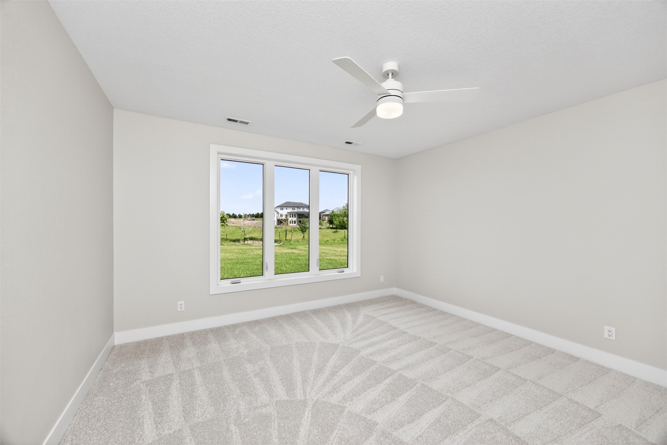 16211 Sharon Drive Property Photo 30