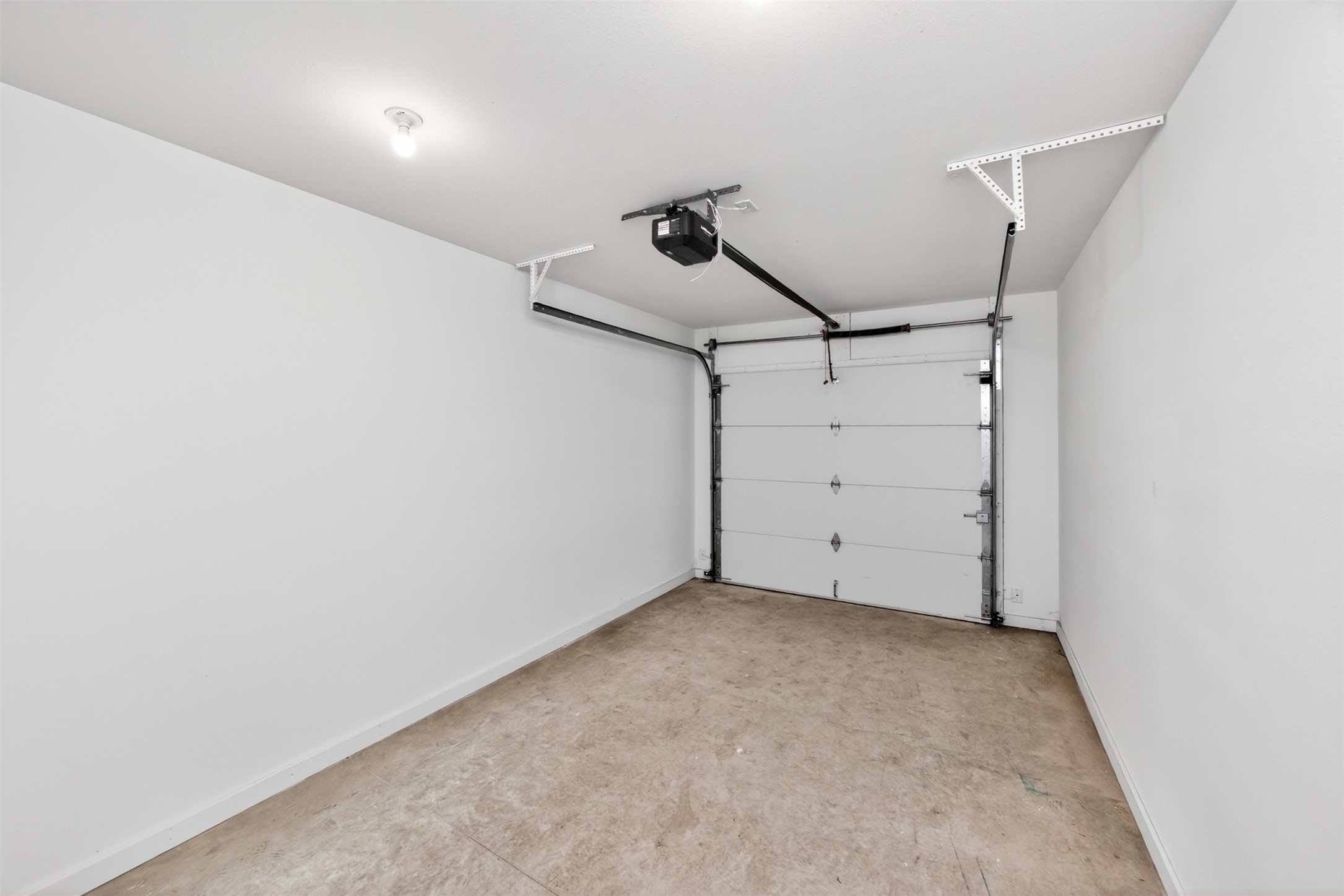 16211 Sharon Drive Property Photo 32