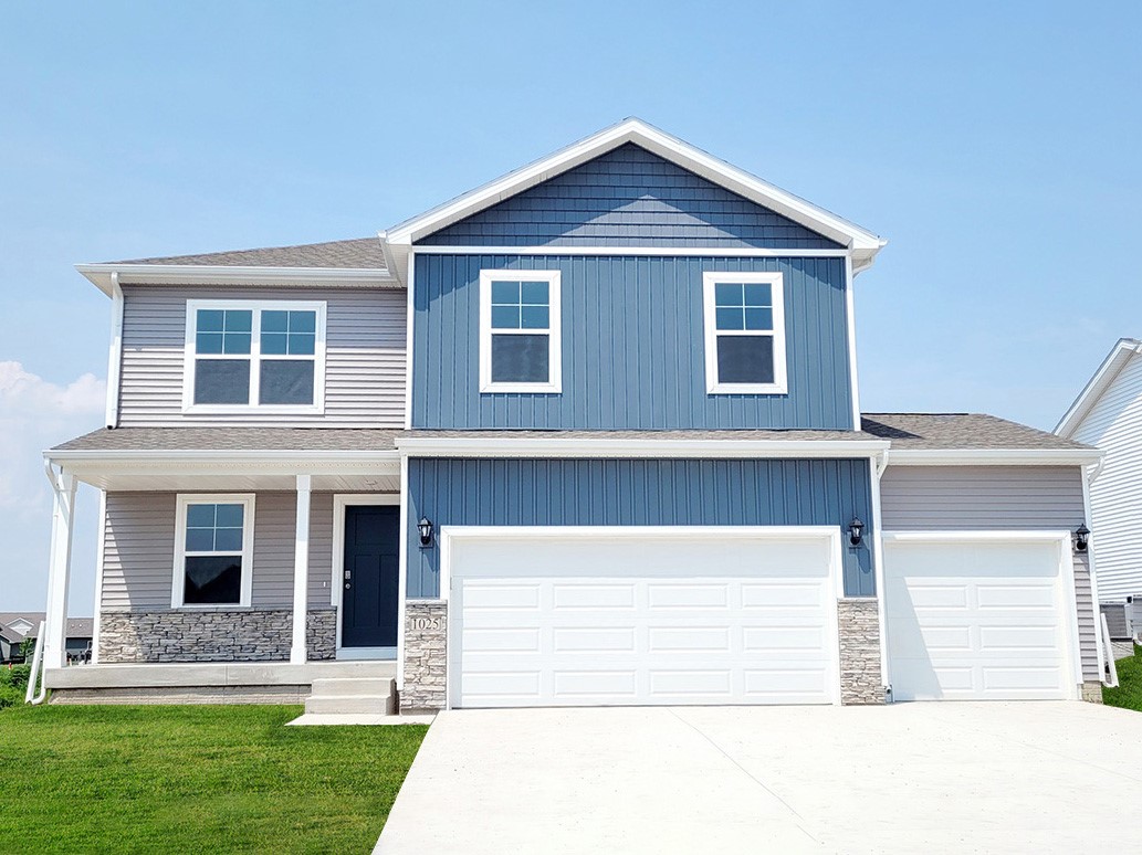 929 Hillside Place Property Photo 1