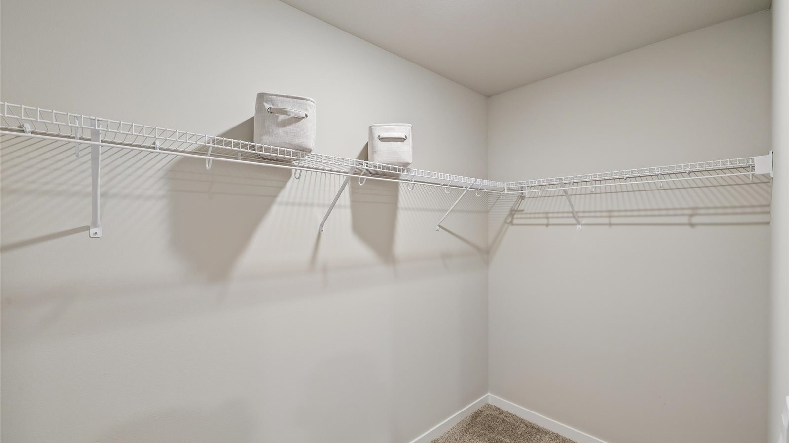 929 Hillside Place Property Photo 15