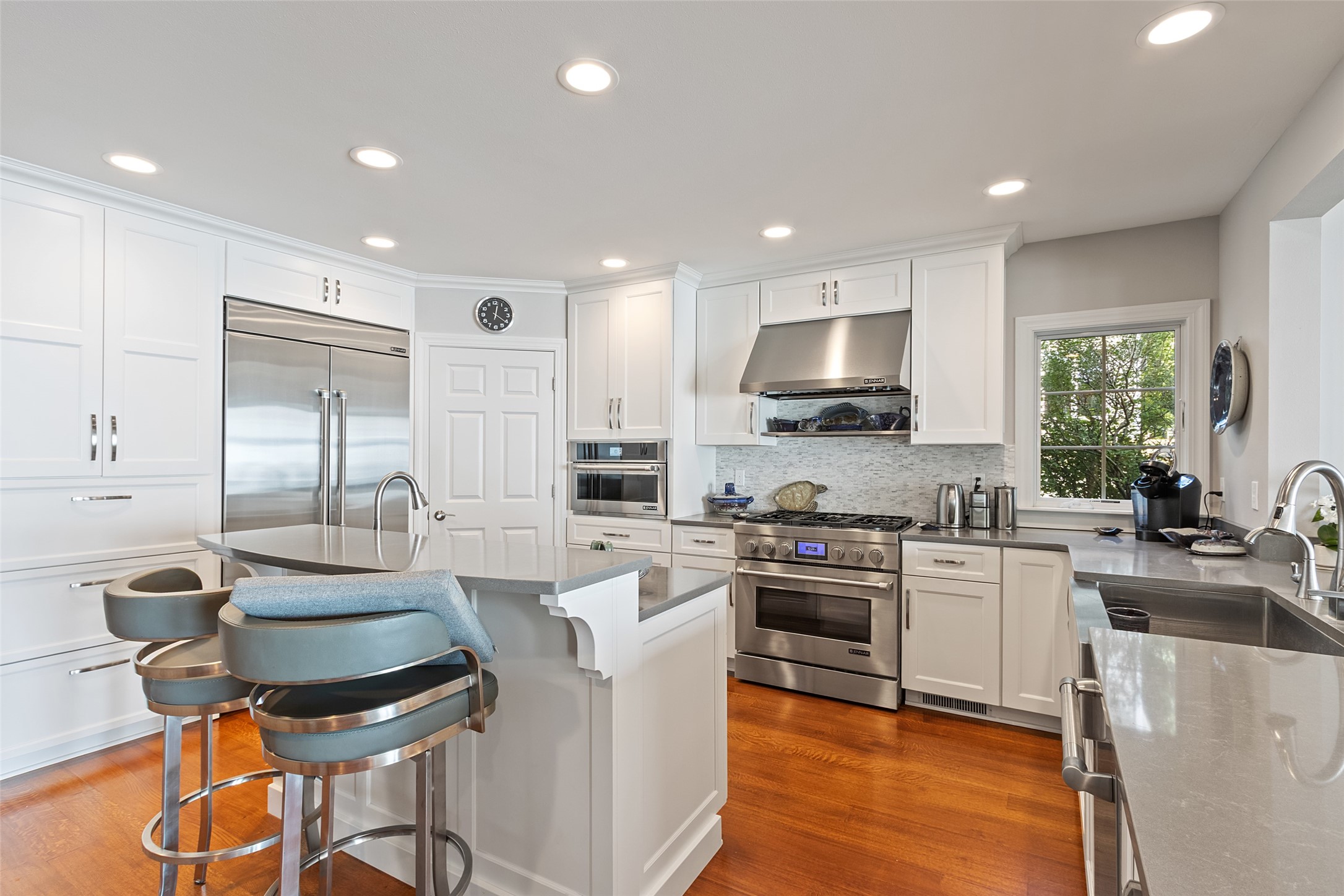 1517 N Shore Drive Property Photo 16