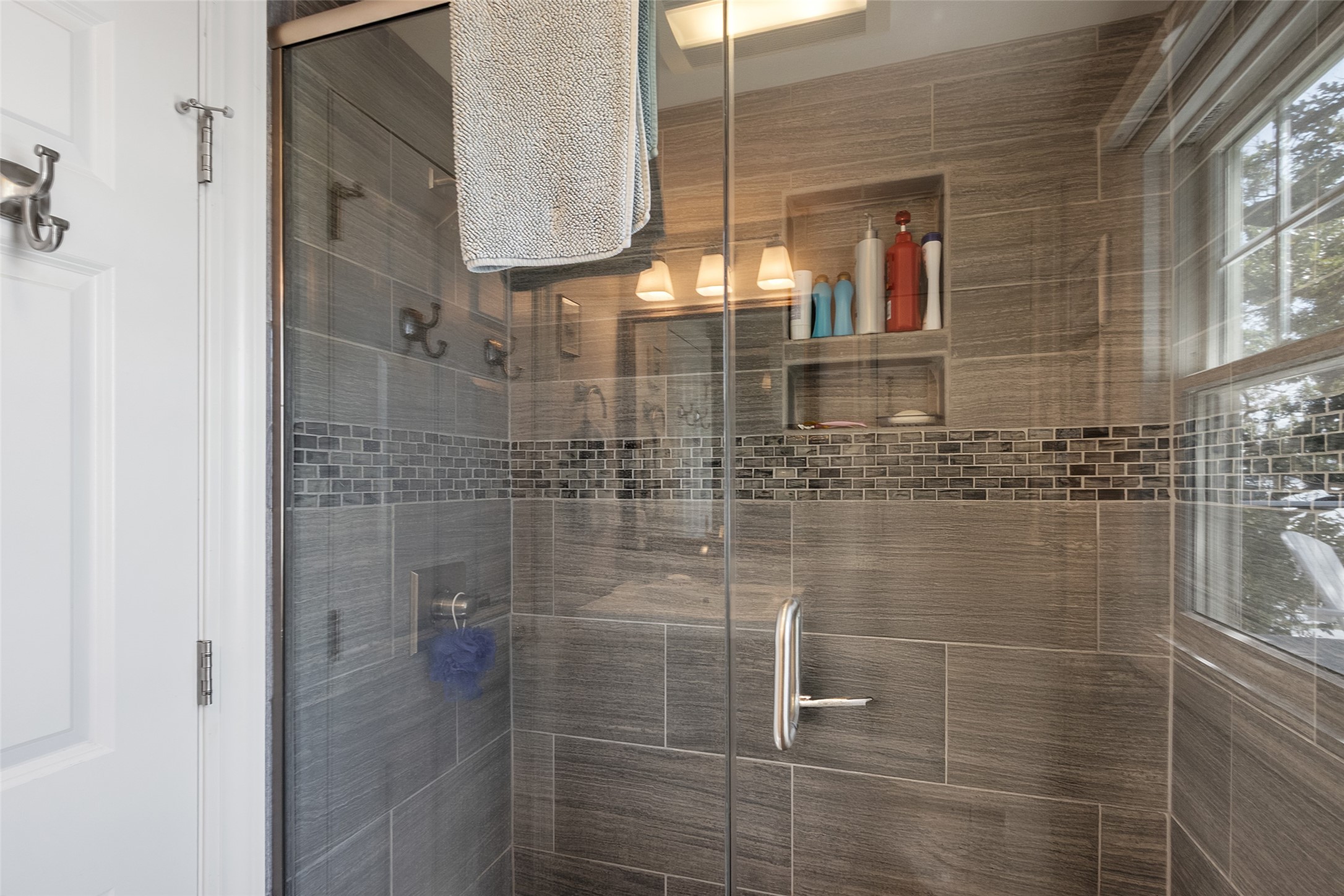 1517 N Shore Drive Property Photo 24
