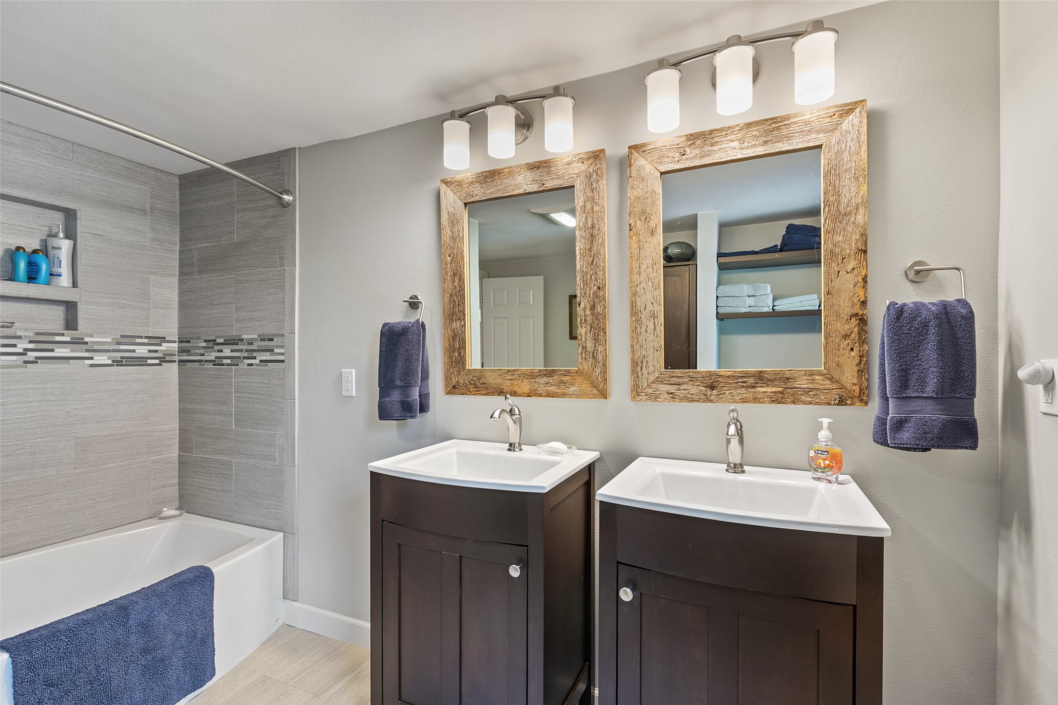 1517 N Shore Drive Property Photo 28