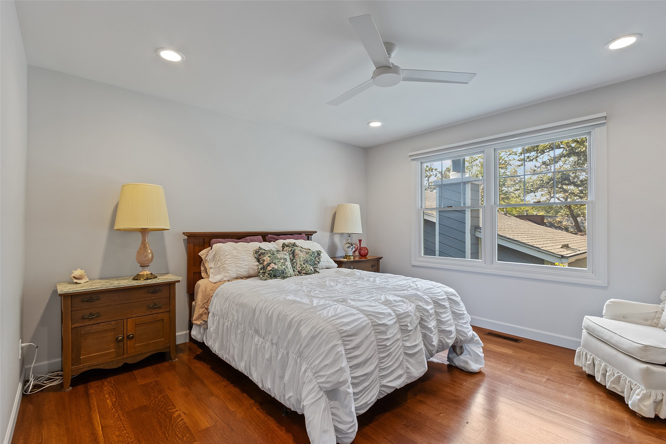 1517 N Shore Drive Property Photo 30