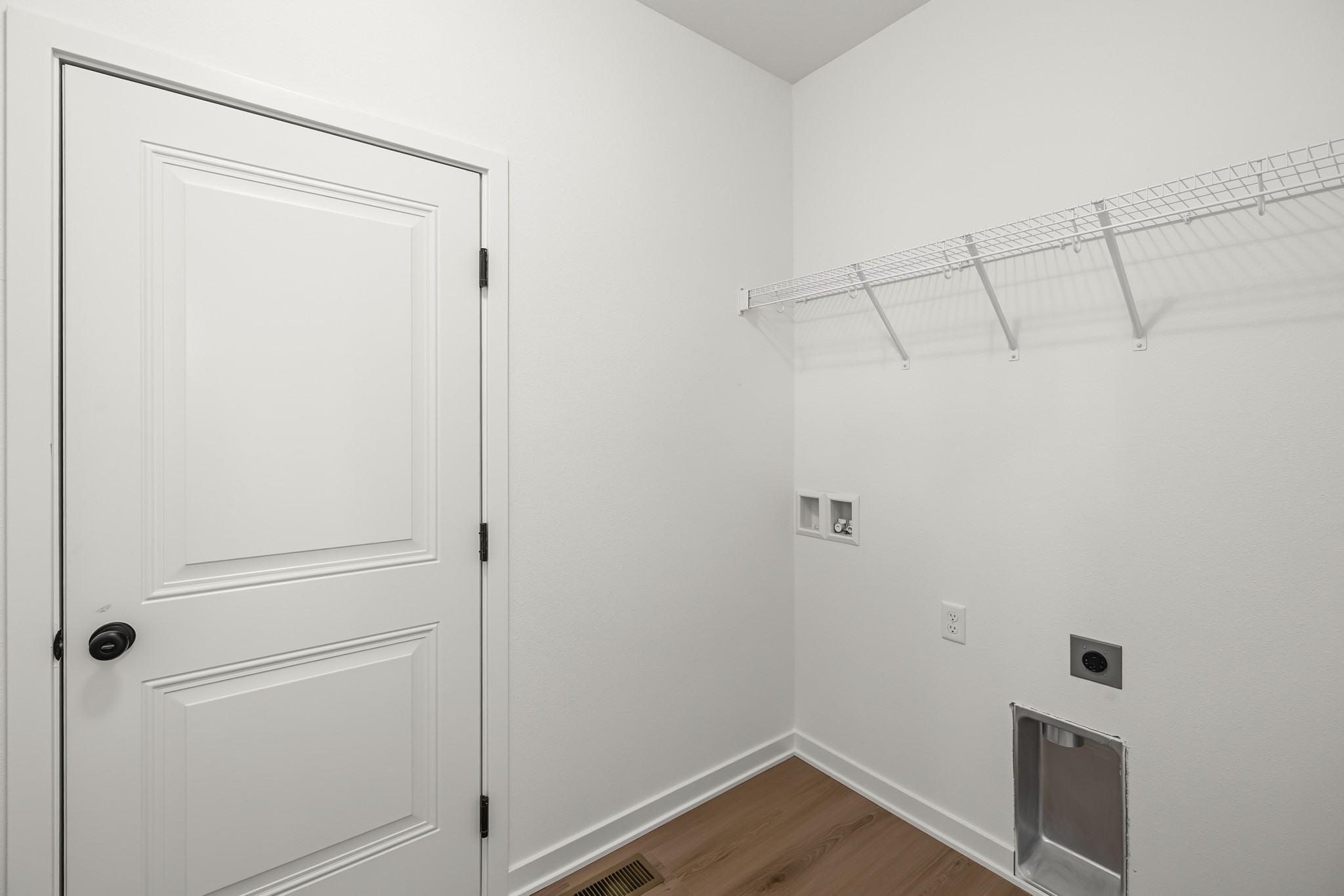 1018 Shady Lane Drive Property Photo 15