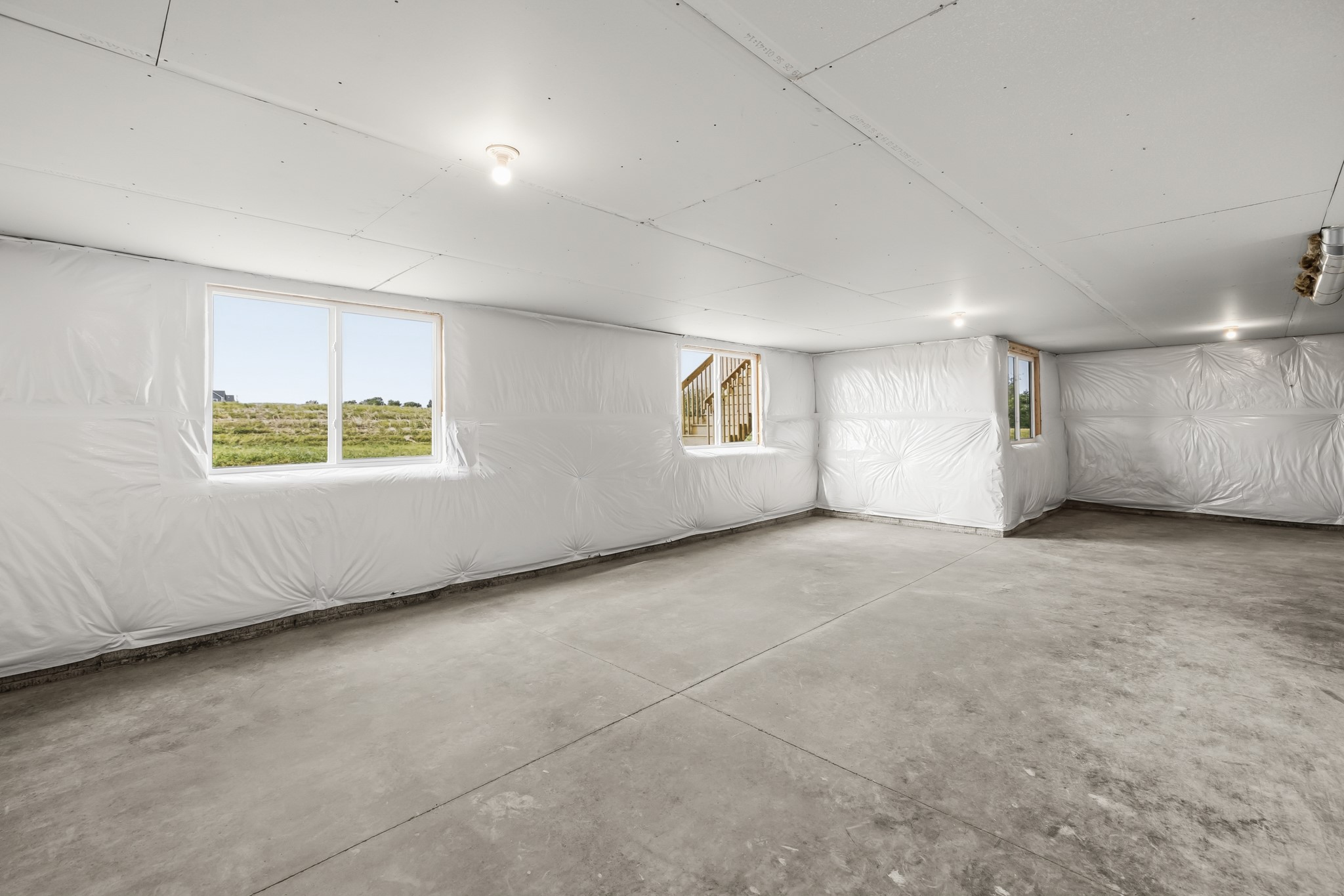 1018 Shady Lane Drive Property Photo 27
