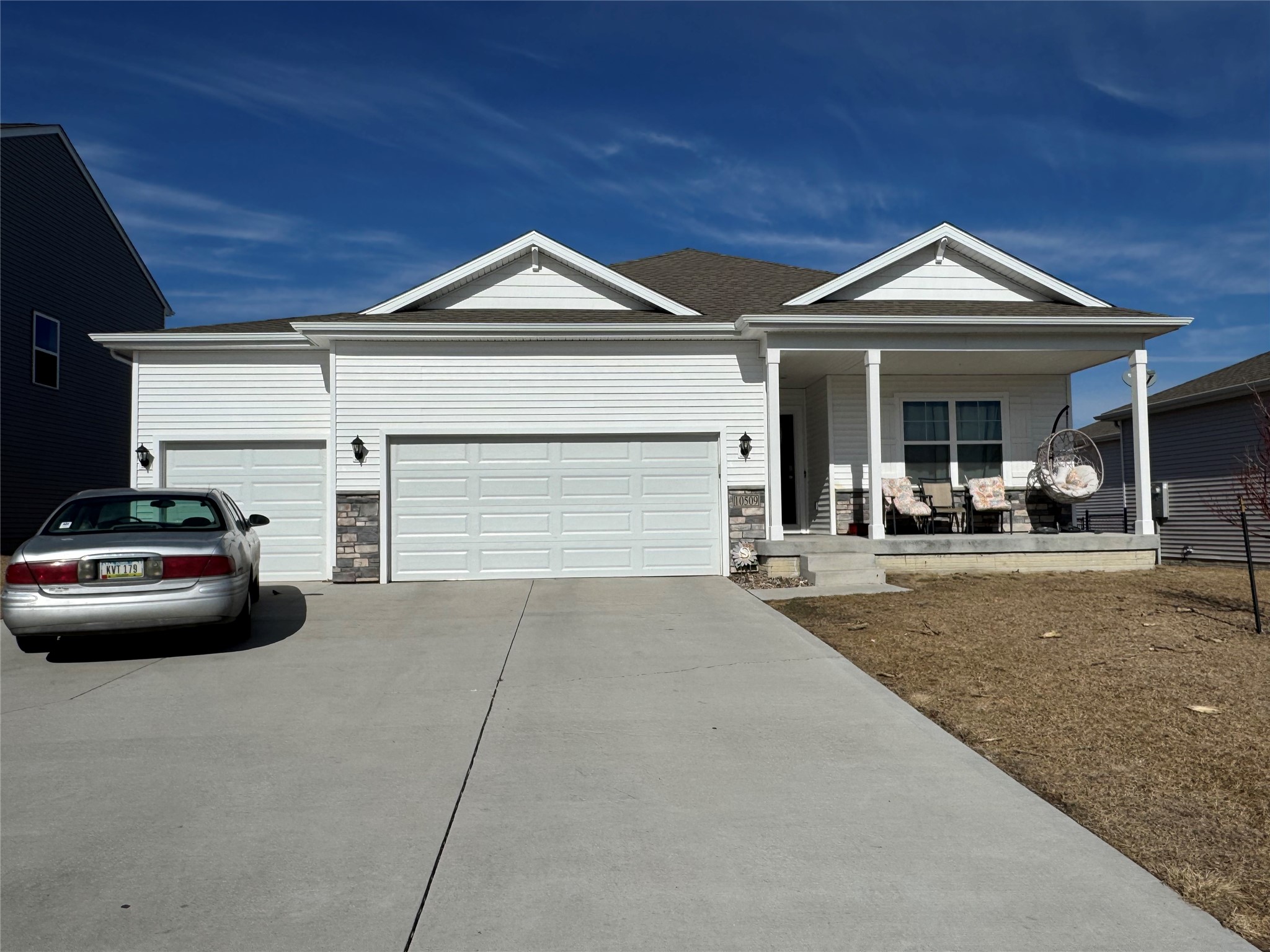 10509 Powell Avenue Property Photo 3