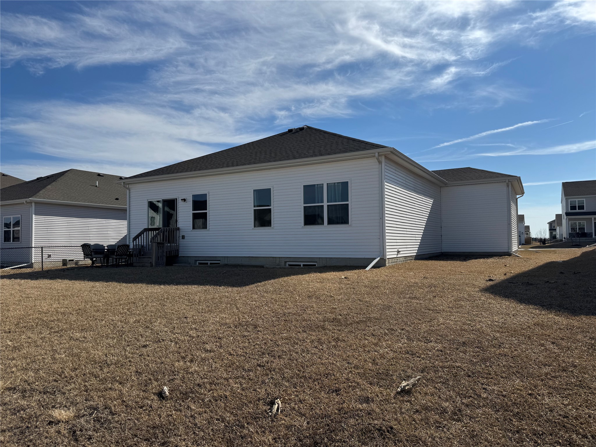 10509 Powell Avenue Property Photo 6