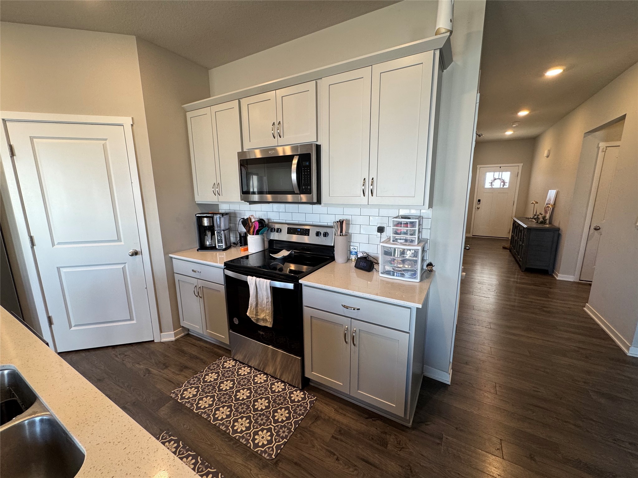 10509 Powell Avenue Property Photo 15