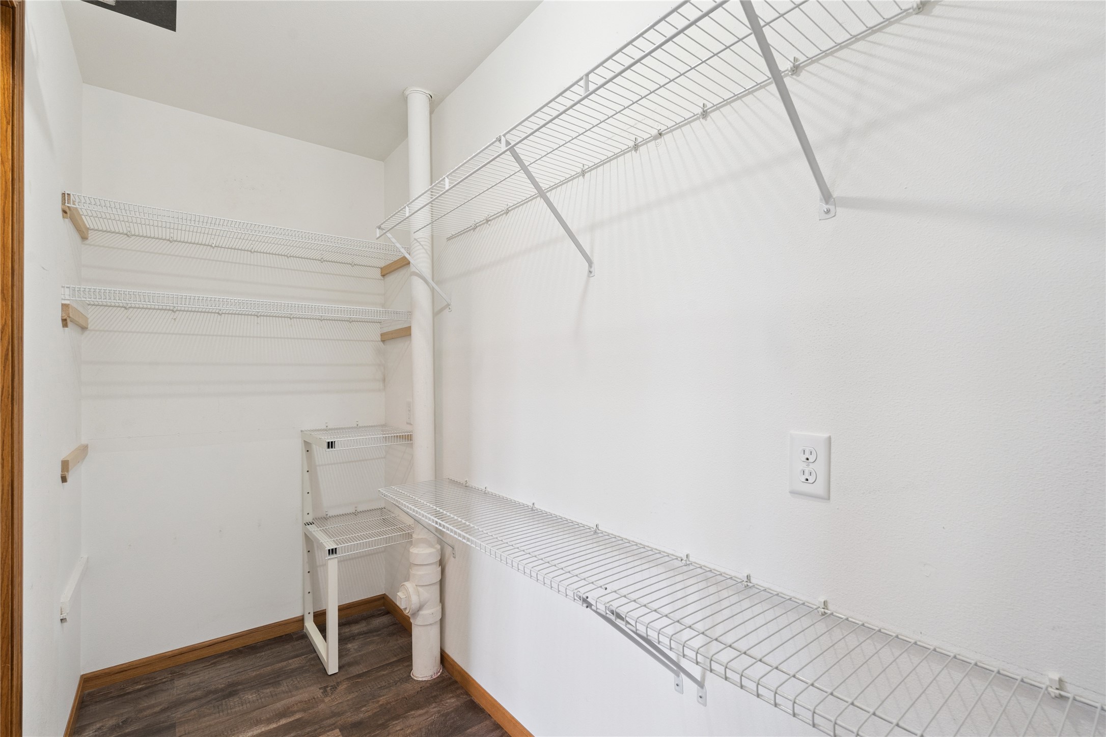 1046 150th Avenue Property Photo 6