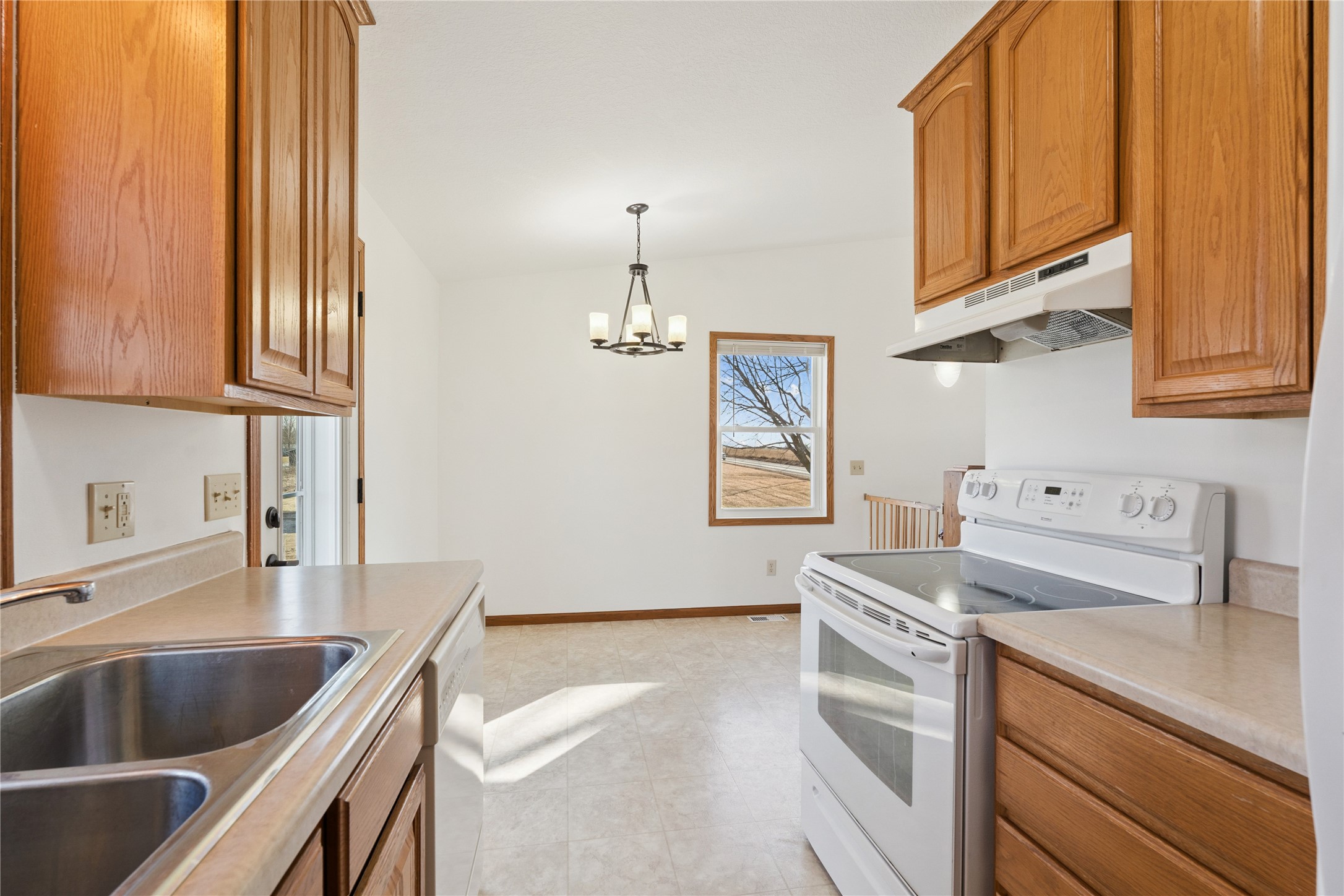 1046 150th Avenue Property Photo 16