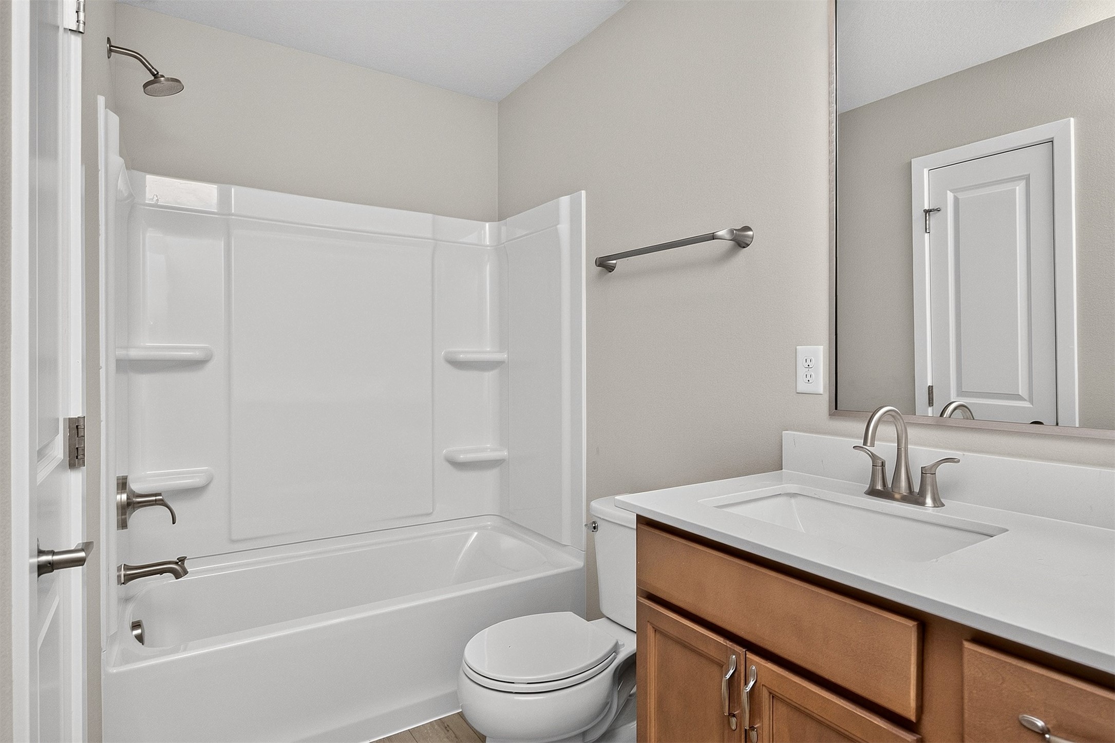 16502 Bentwood Drive Property Photo 31
