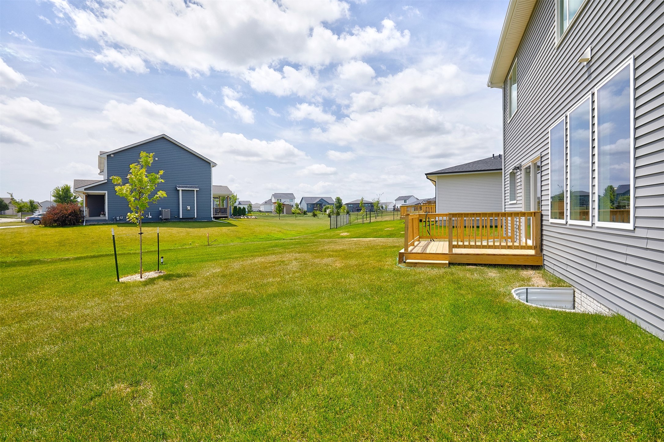 16502 Bentwood Drive Property Photo 33