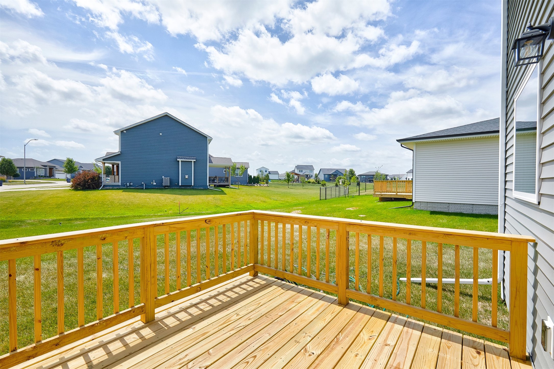 16502 Bentwood Drive Property Photo 34
