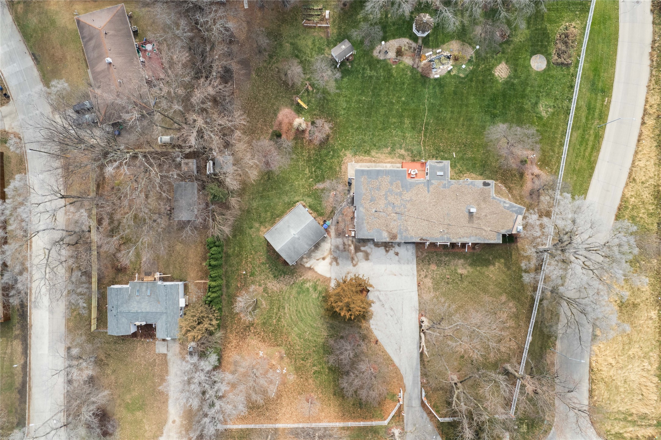 1900 Mckinley Avenue Property Photo 32