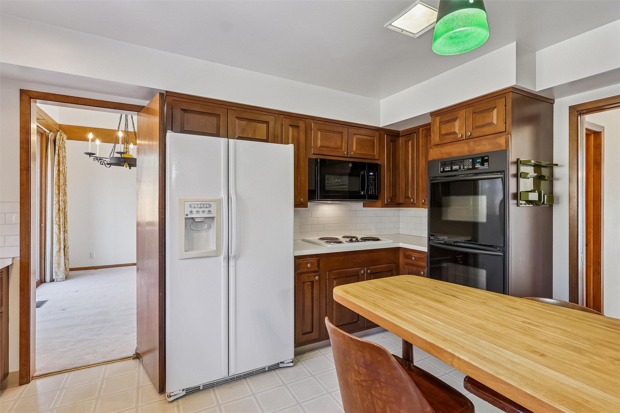 1000 56th Street Property Photo 11