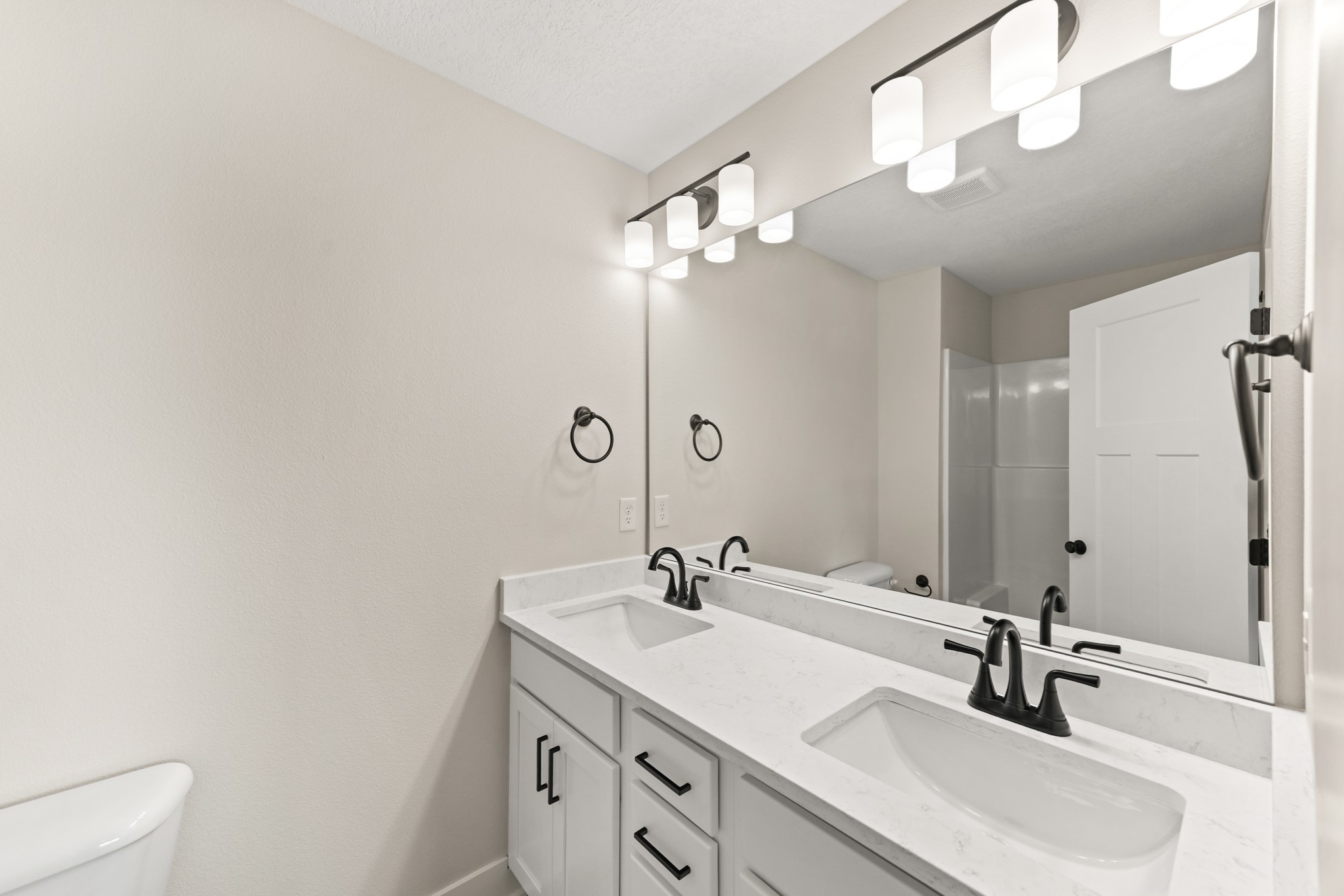594 Ne Hart Lane Property Photo 16