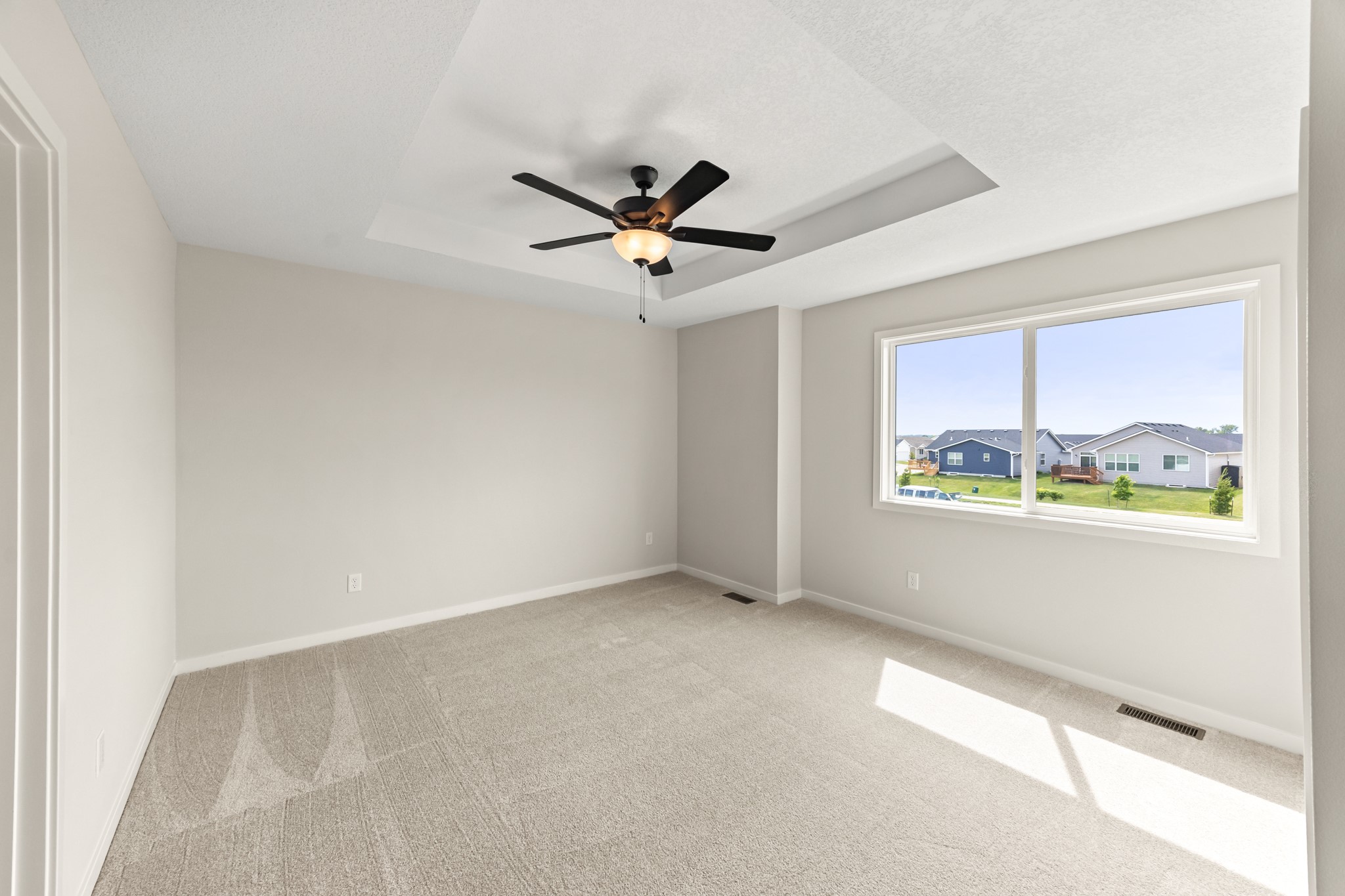 594 Ne Hart Lane Property Photo 17