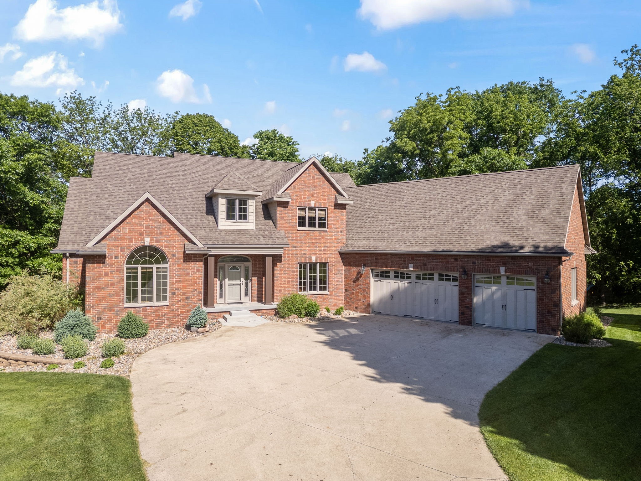 1459 Nakota Place Property Photo 2