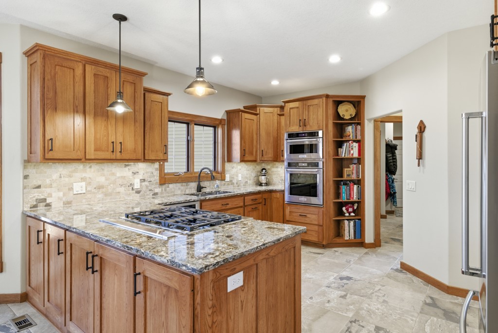 1459 Nakota Place Property Photo 8