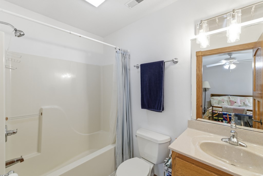 1459 Nakota Place Property Photo 18