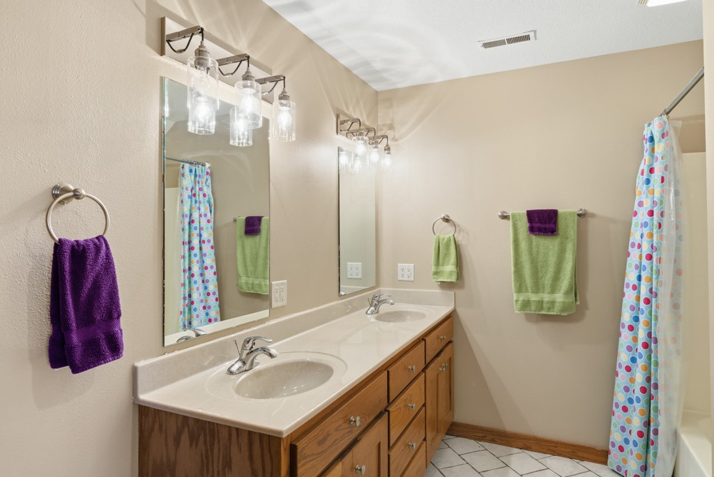 1459 Nakota Place Property Photo 20