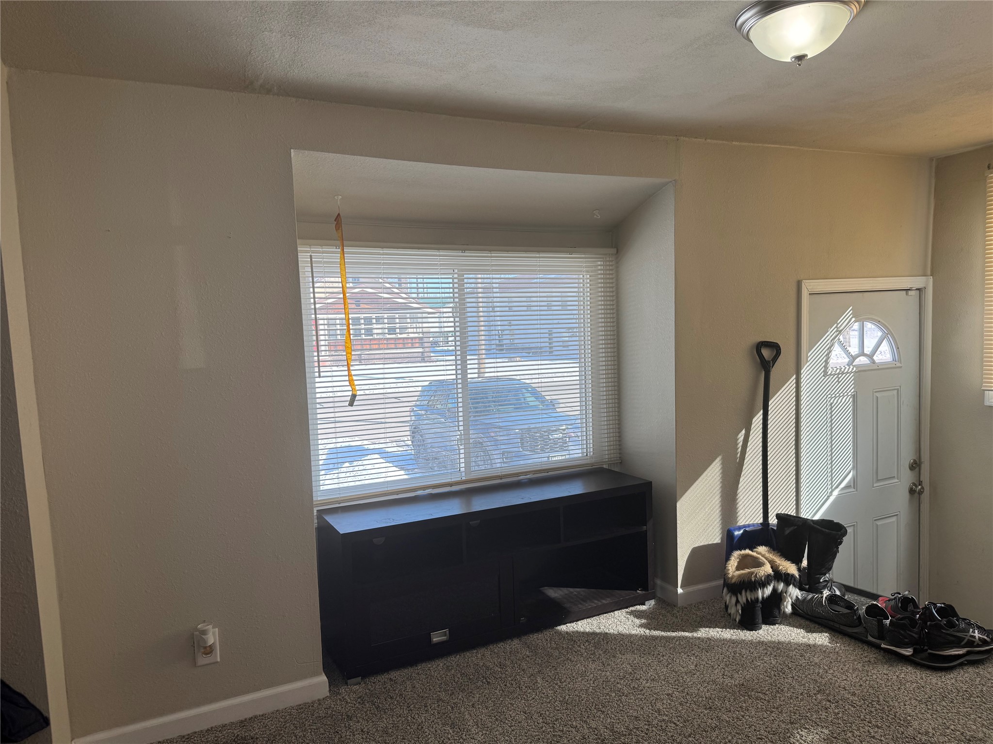 819 Division Street Property Photo 6