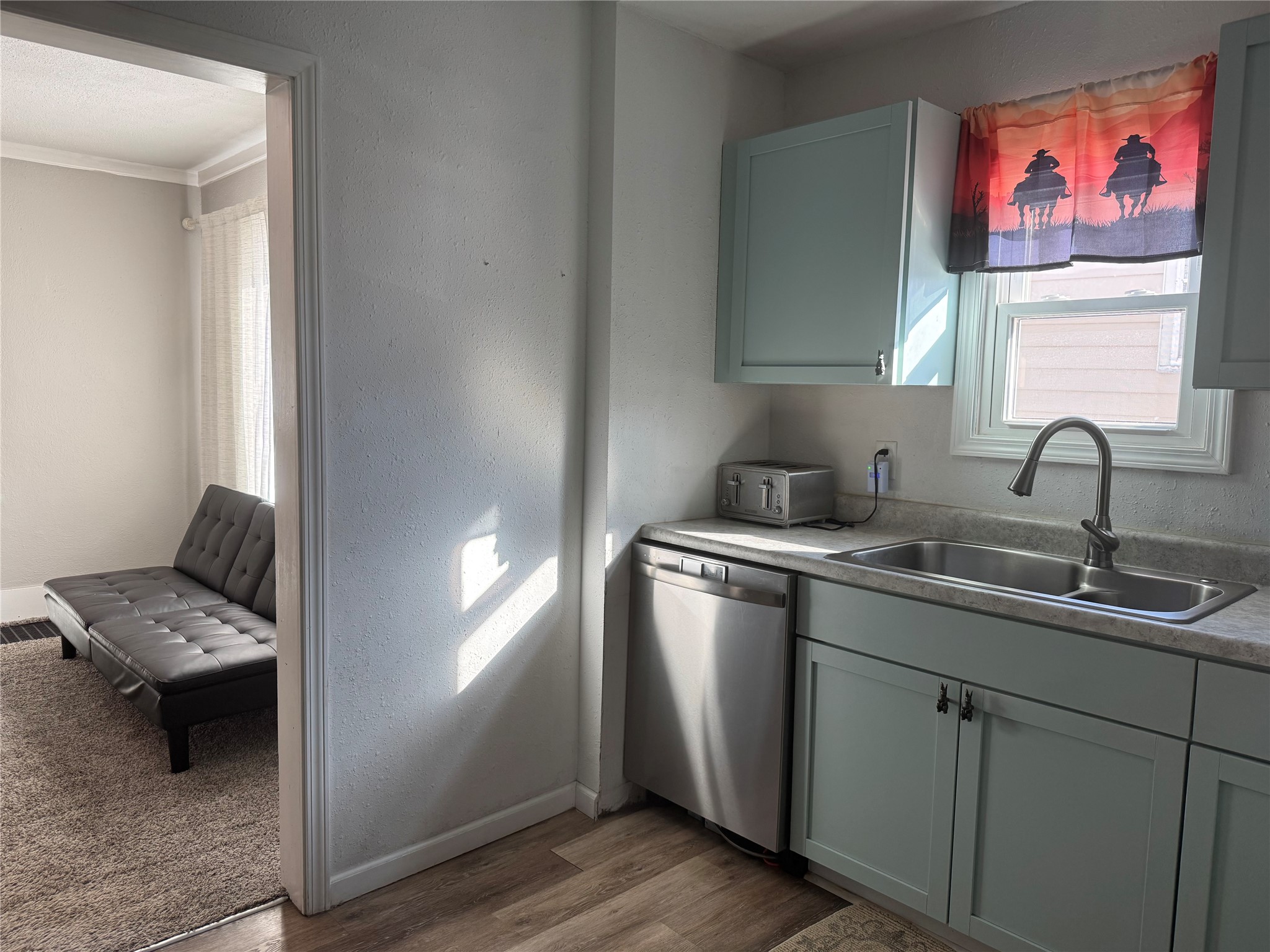 819 Division Street Property Photo 22