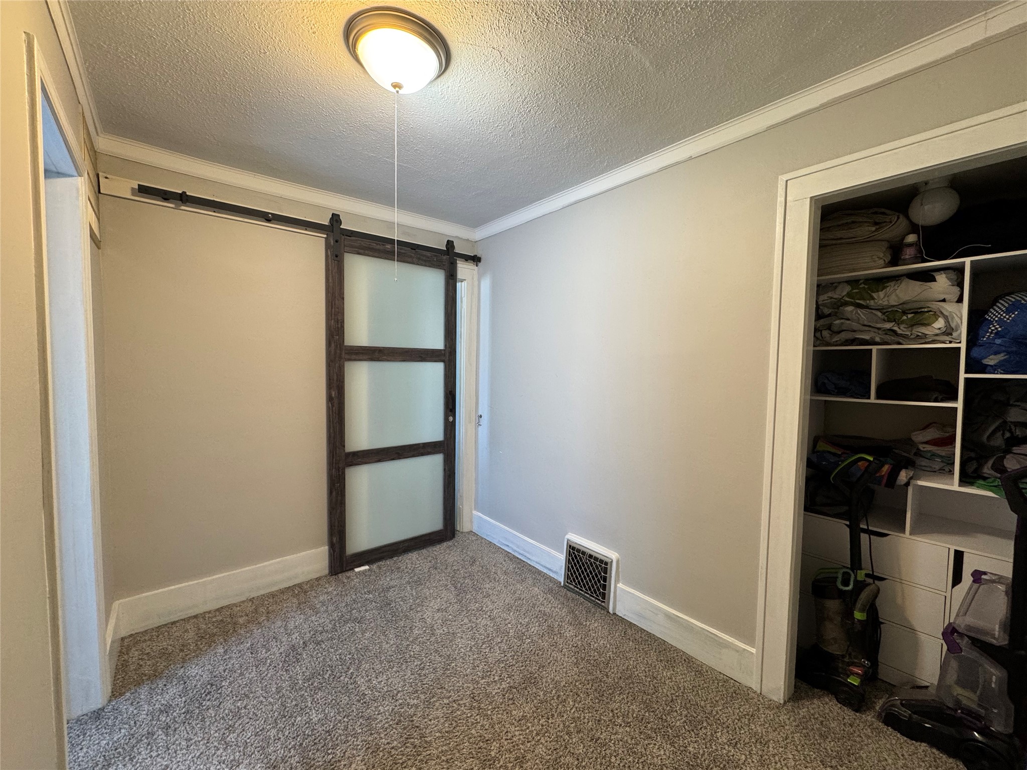 819 Division Street Property Photo 33