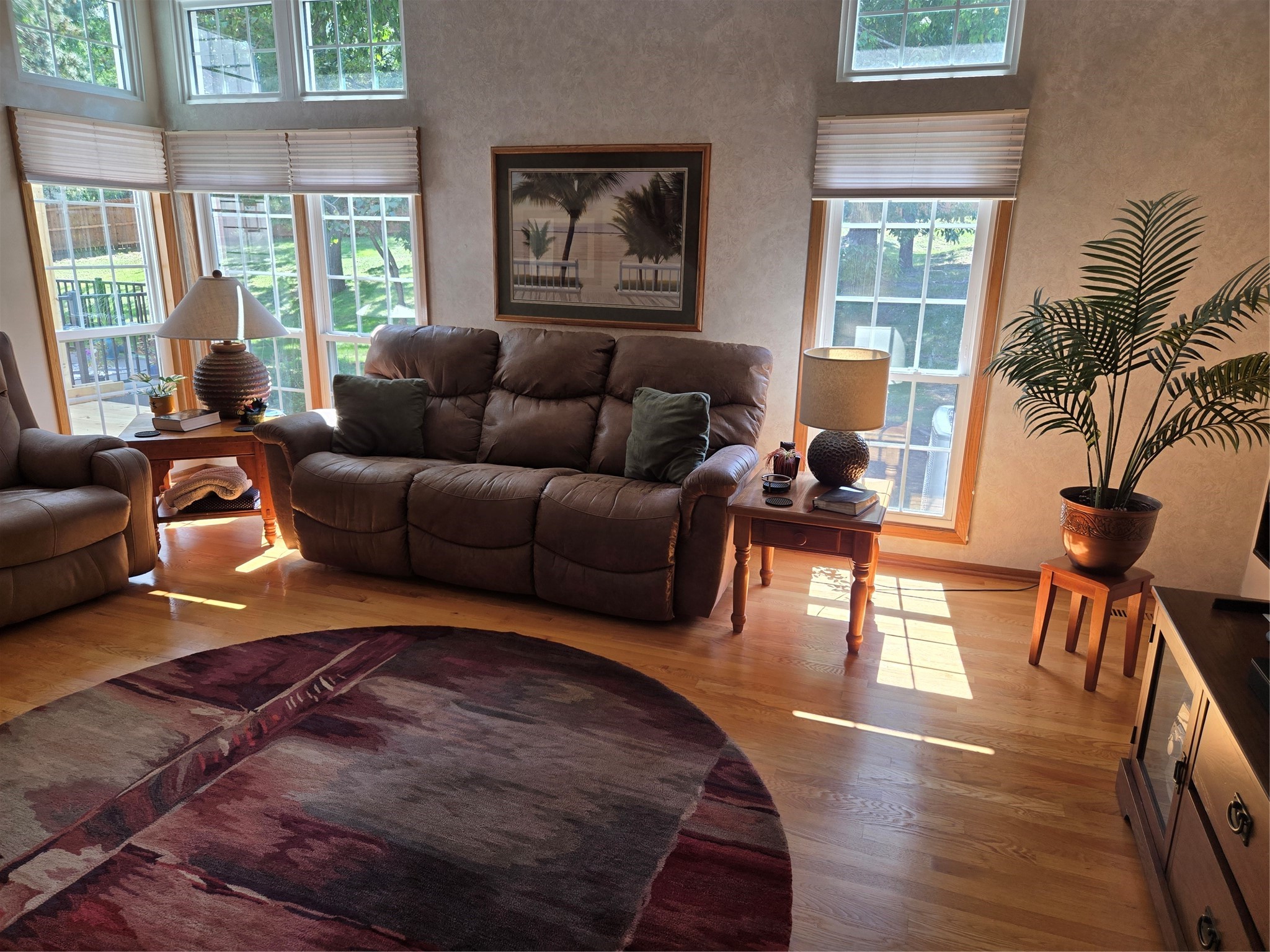 8020 Cobblestone Road Property Photo 1