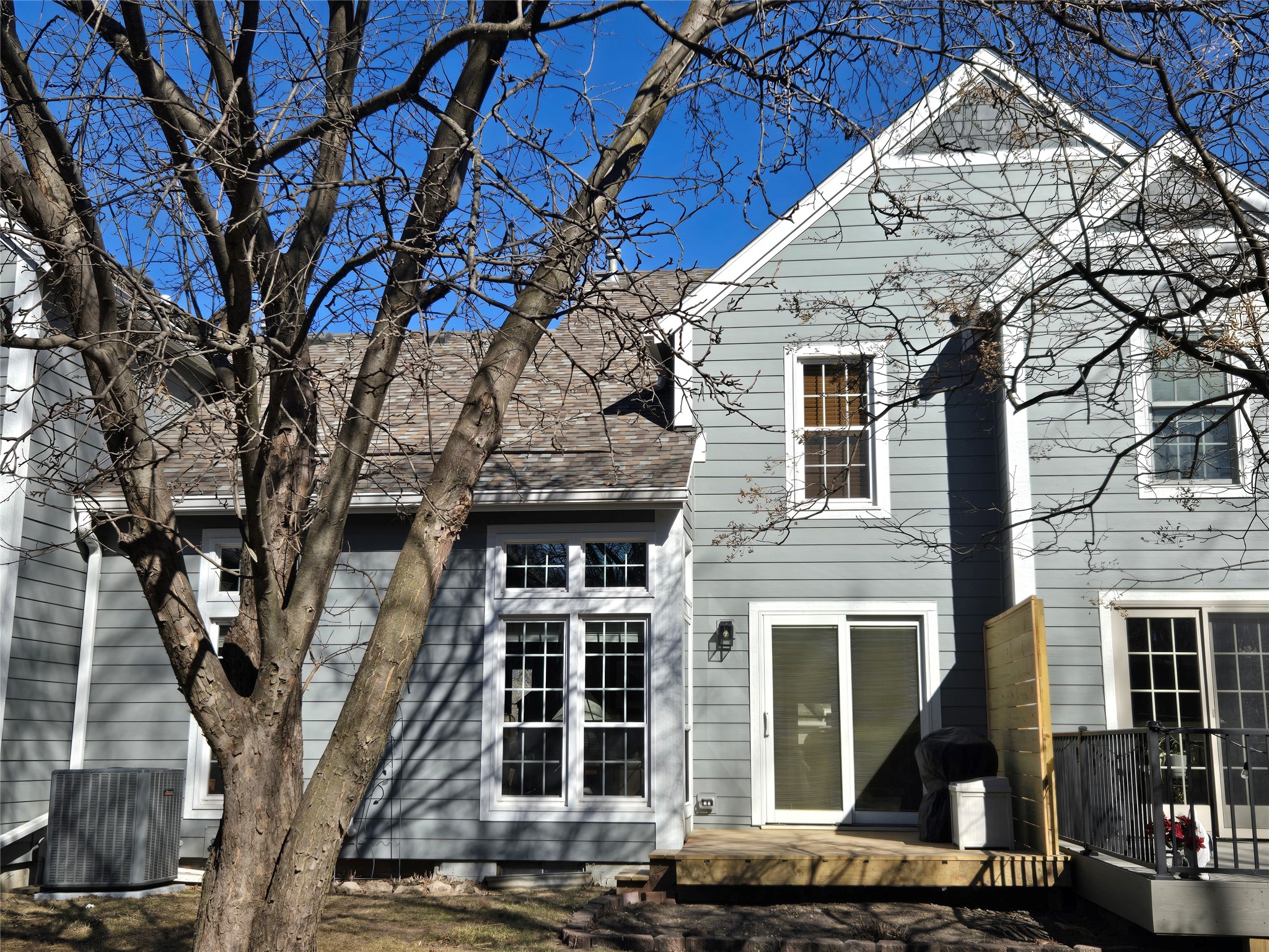 8020 Cobblestone Road Property Photo 4