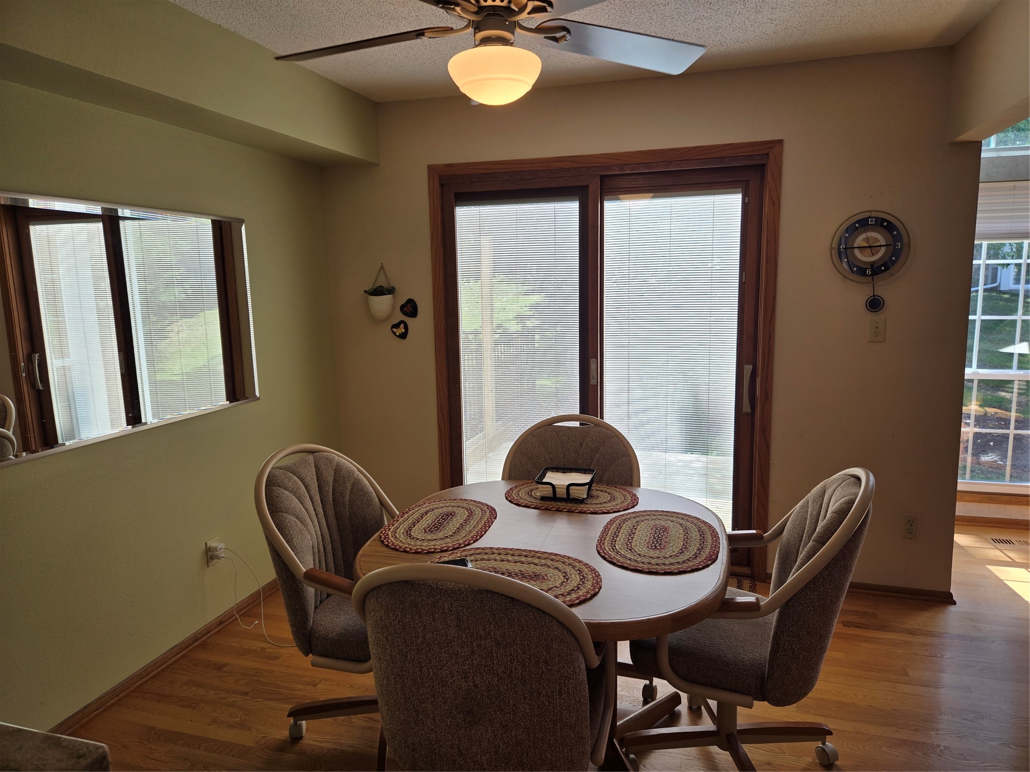 8020 Cobblestone Road Property Photo 12