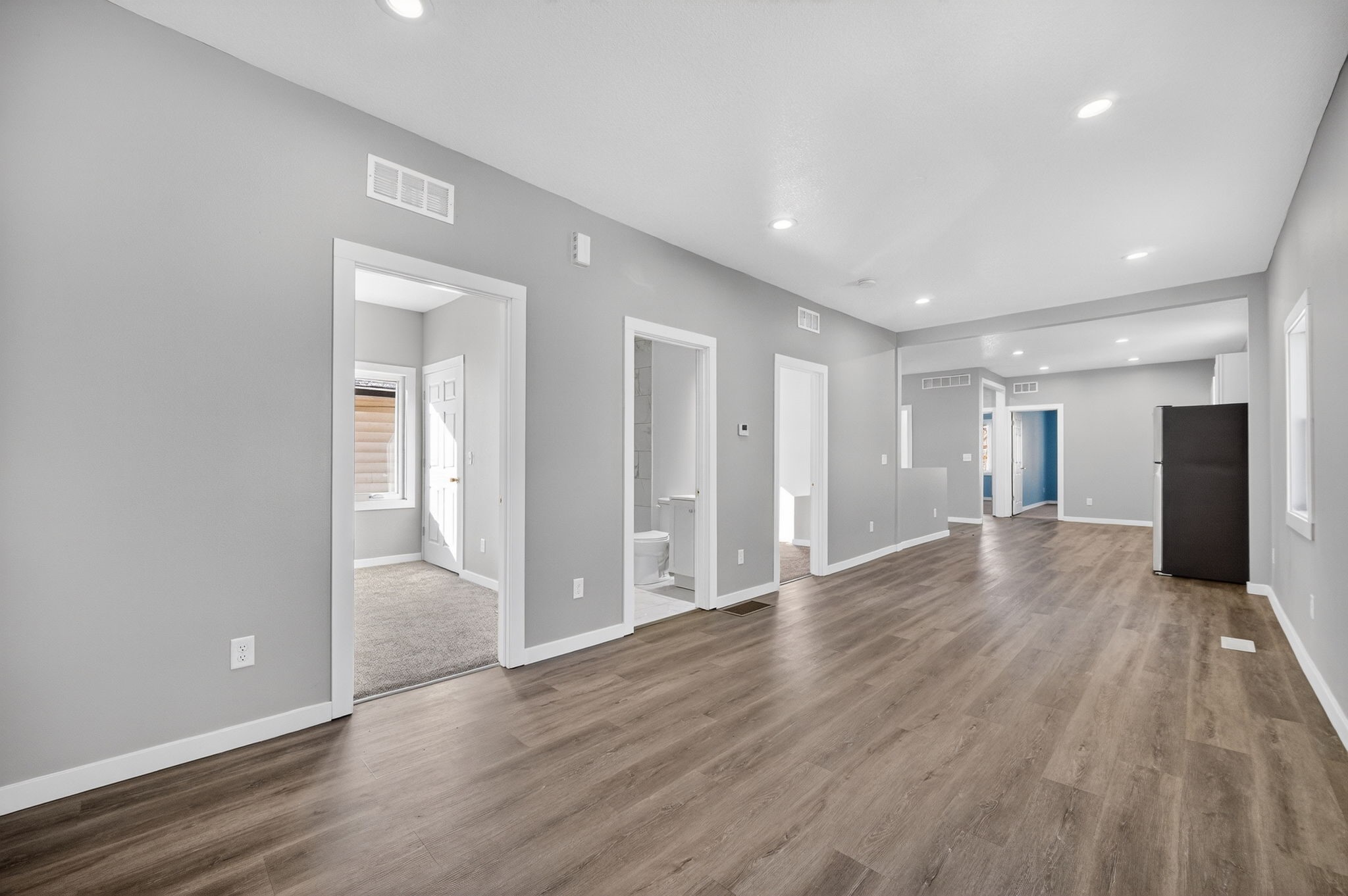 2024 Capitol Avenue Property Photo 9