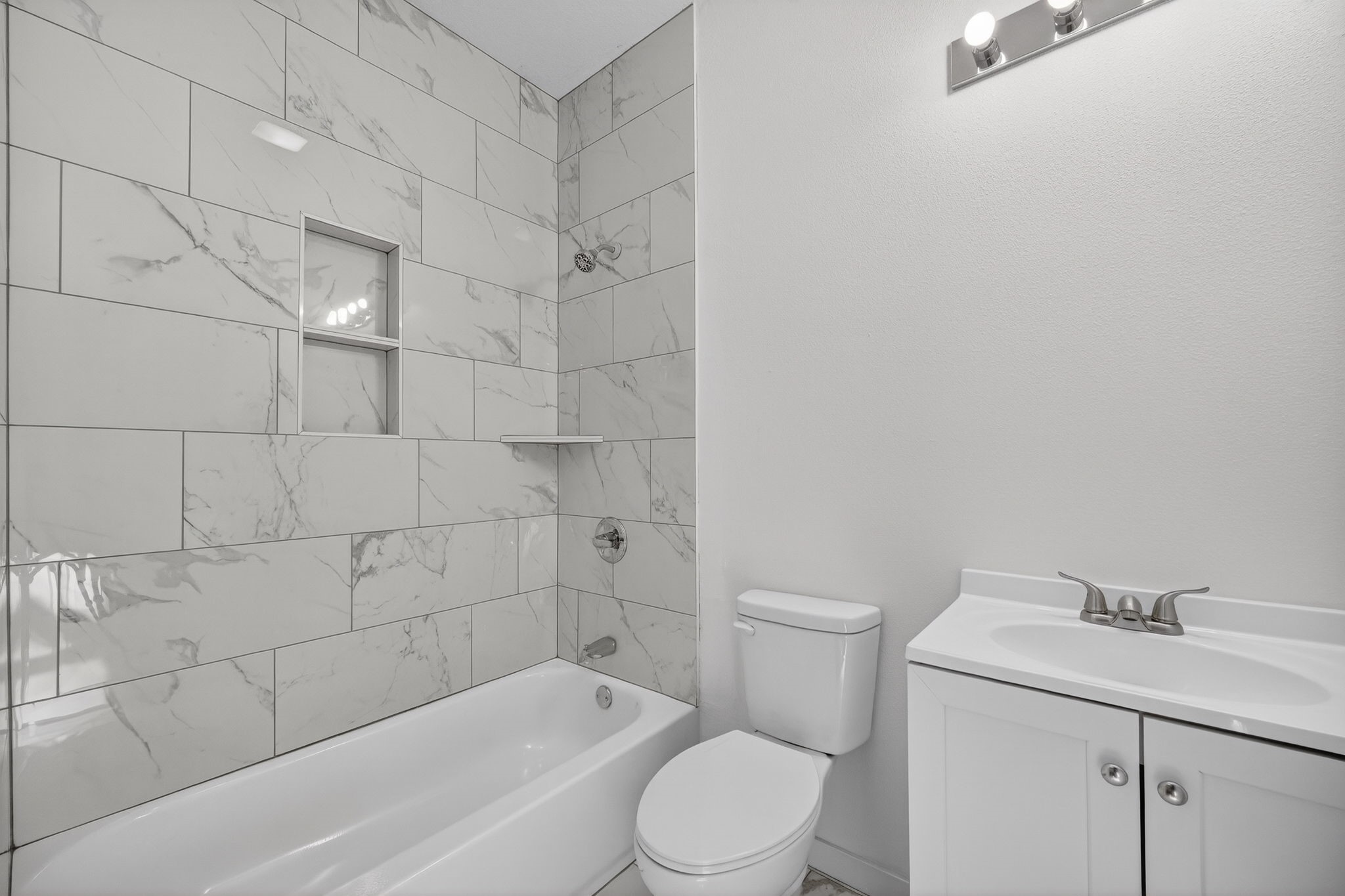 2024 Capitol Avenue Property Photo 19