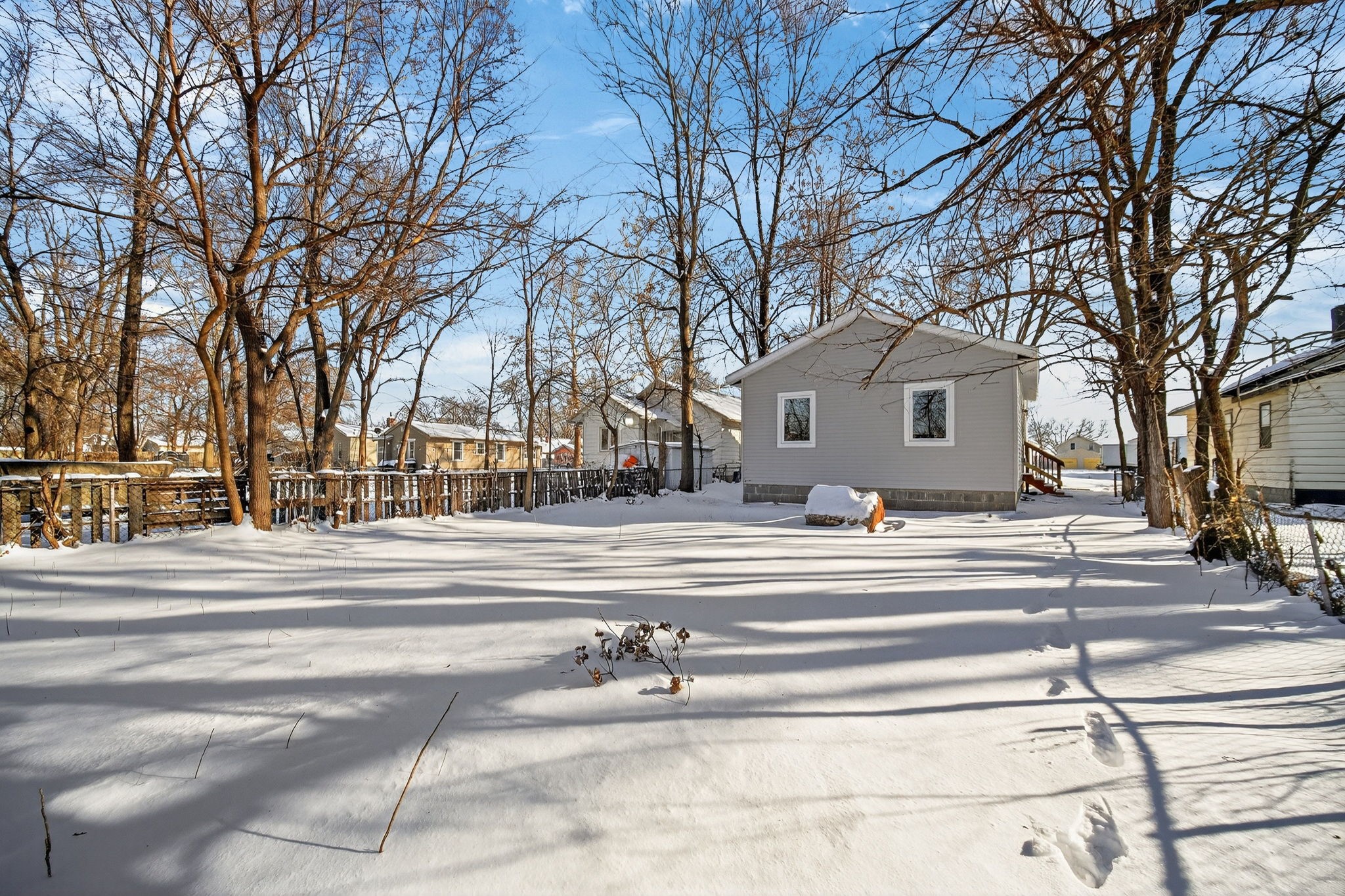 2024 Capitol Avenue Property Photo 32