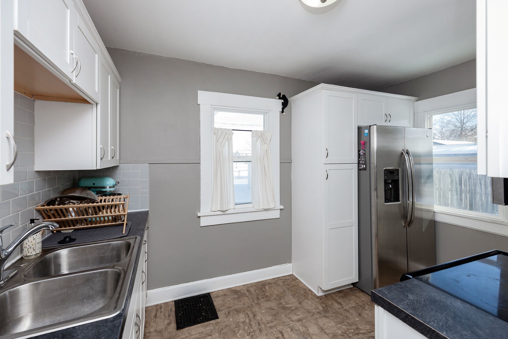 1536 Royer Street Property Photo 16