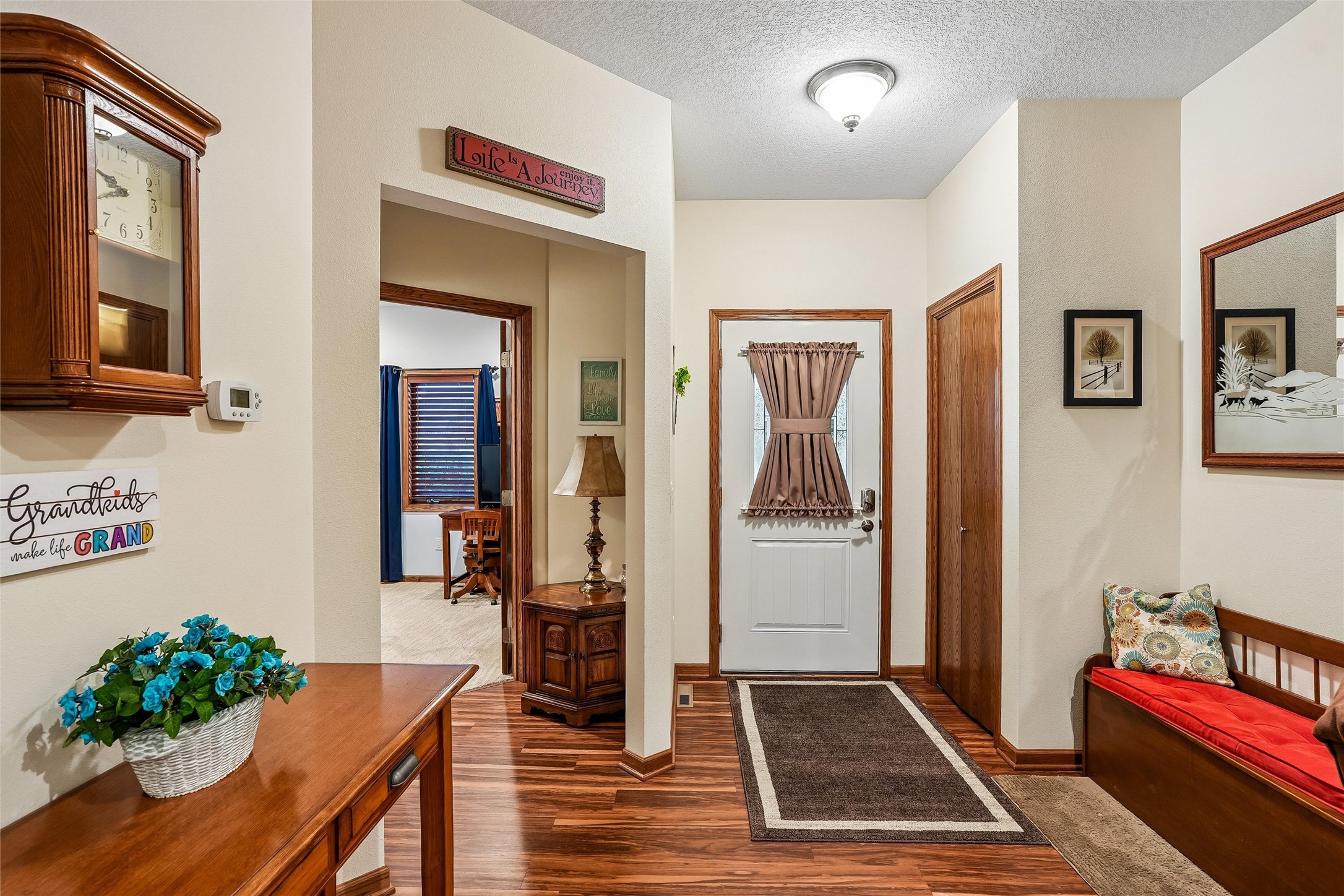 302 Coneflower Court Property Photo 4