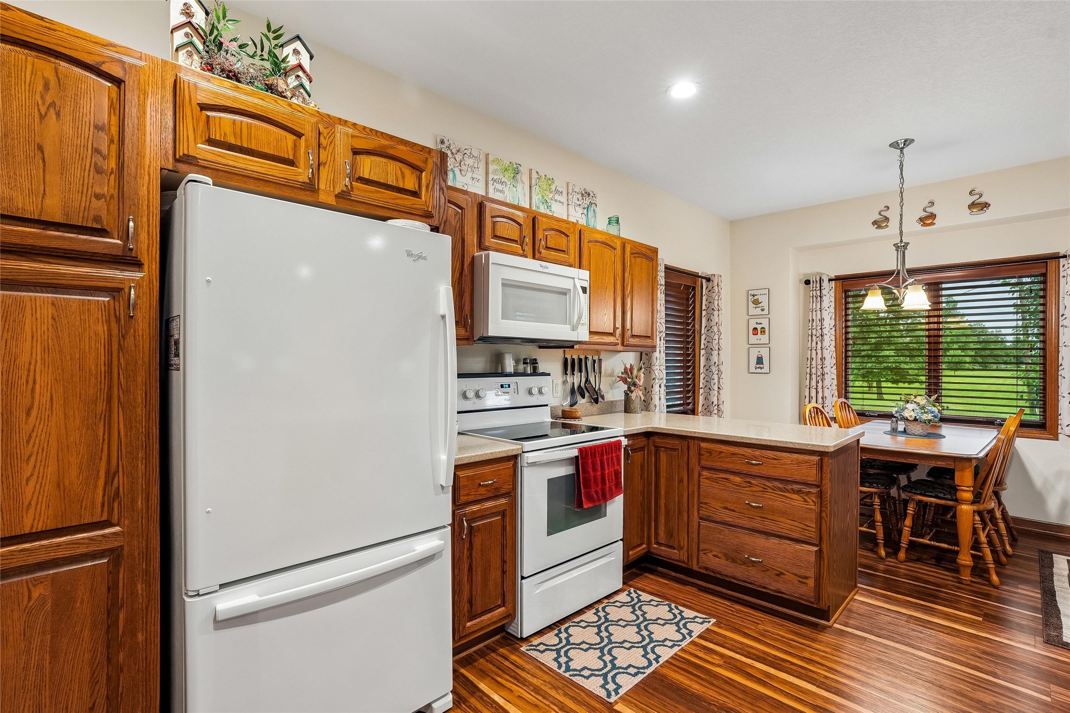 302 Coneflower Court Property Photo 8