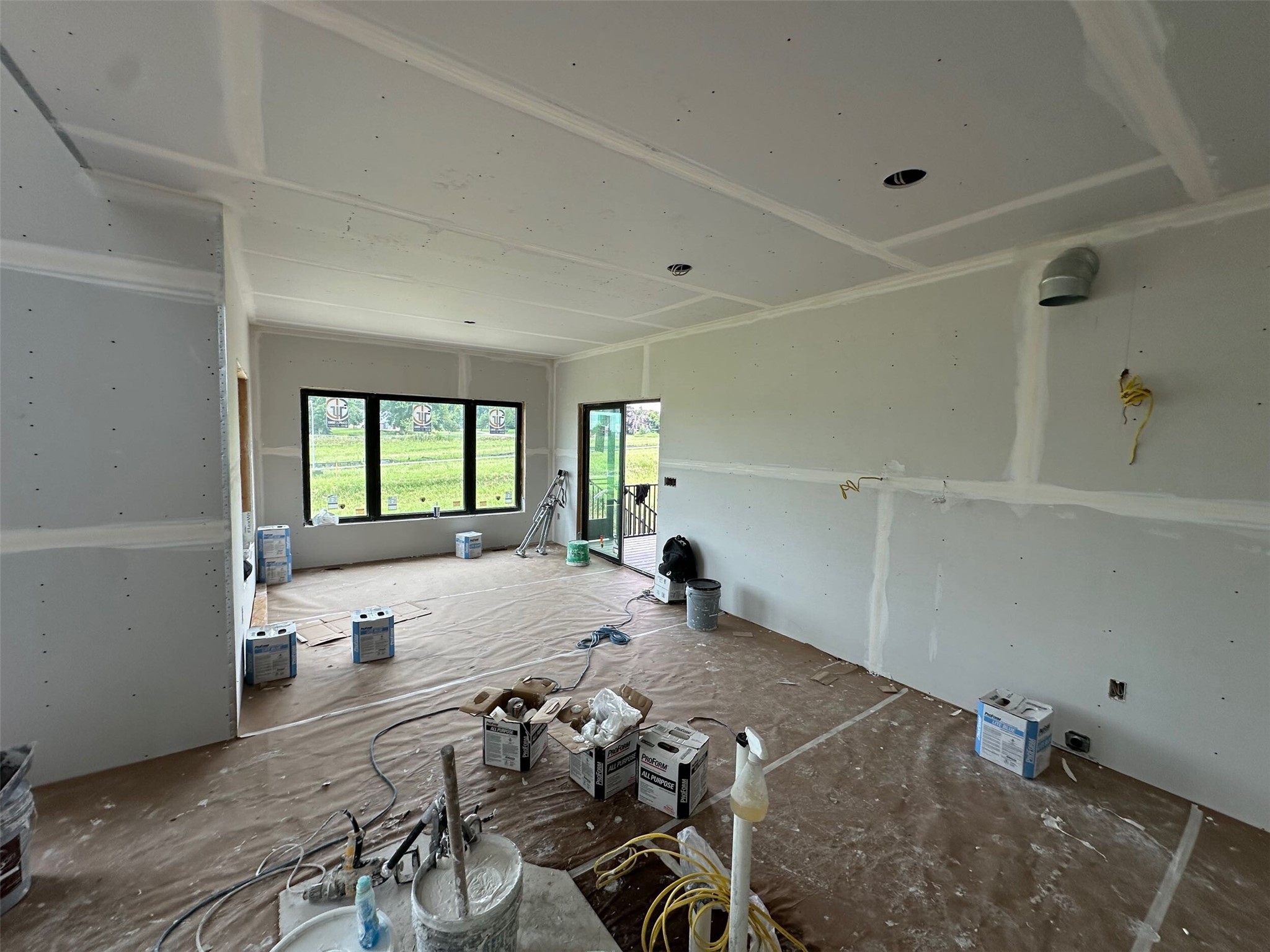 6120 Ne Terrace Ridge Drive Property Photo 8
