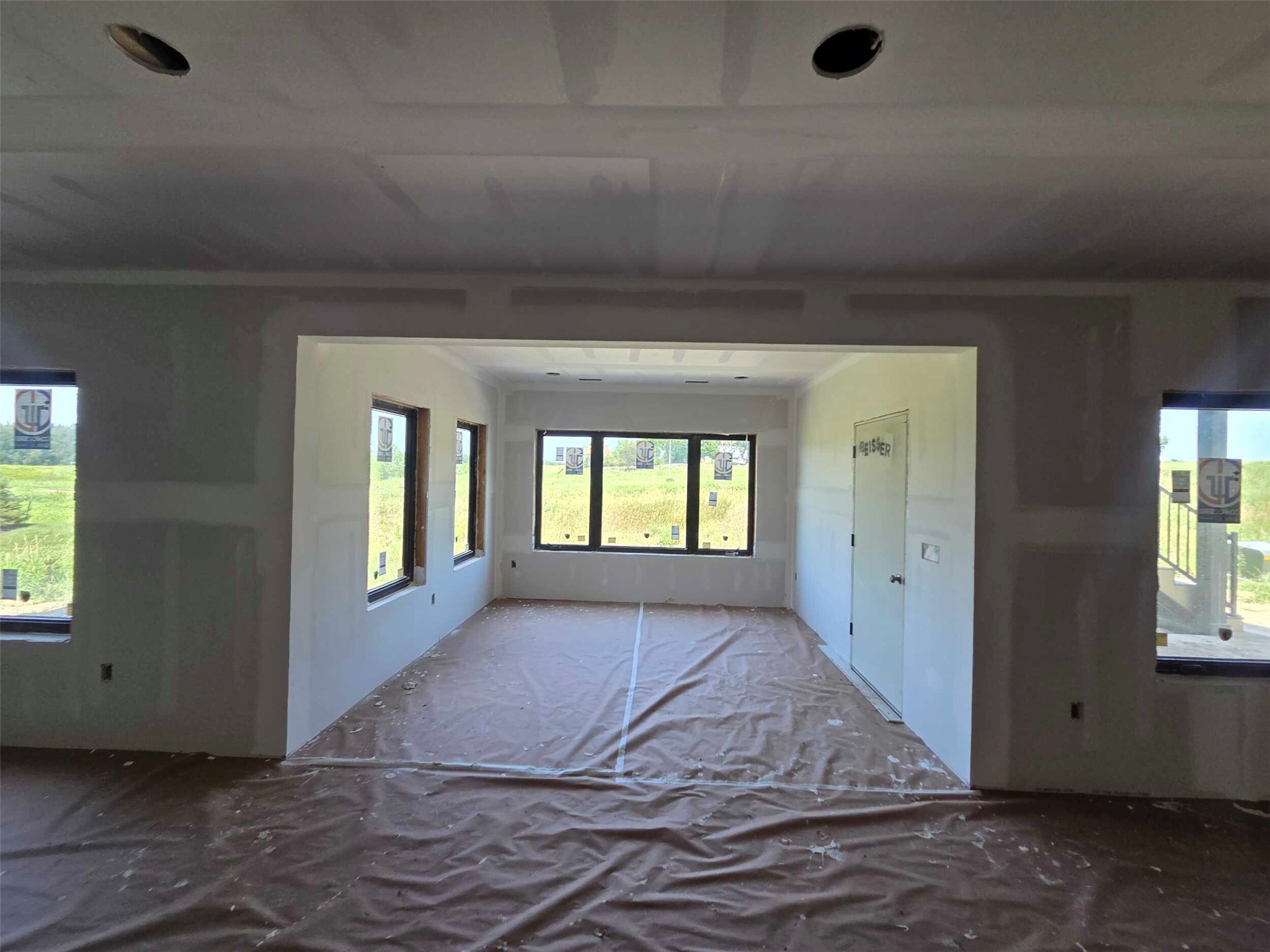 6120 Ne Terrace Ridge Drive Property Photo 12