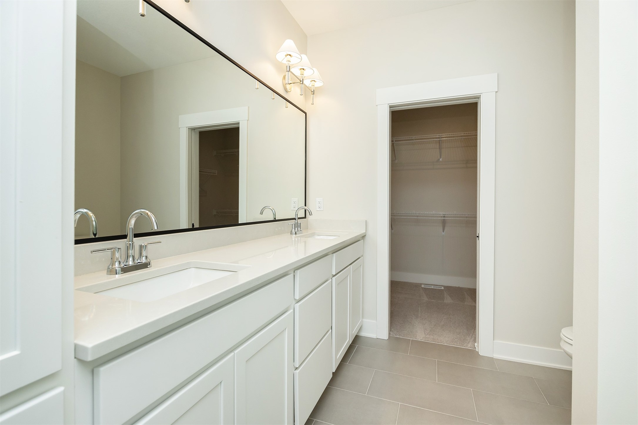 929 Wolf Creek Drive Property Photo 16