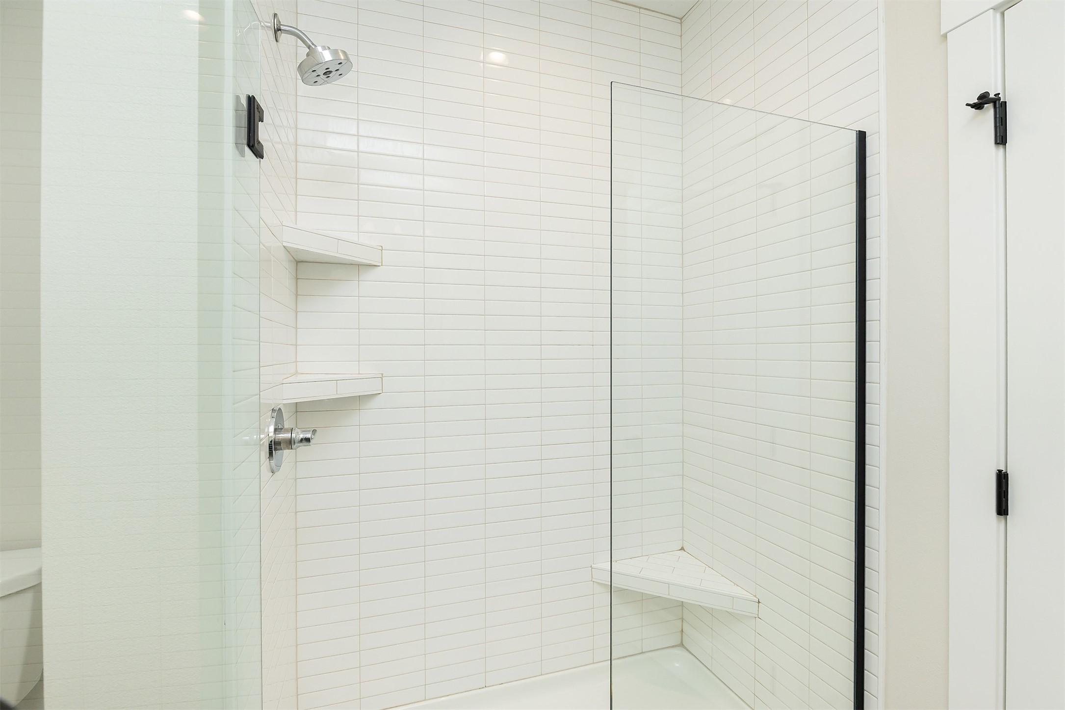 929 Wolf Creek Drive Property Photo 17