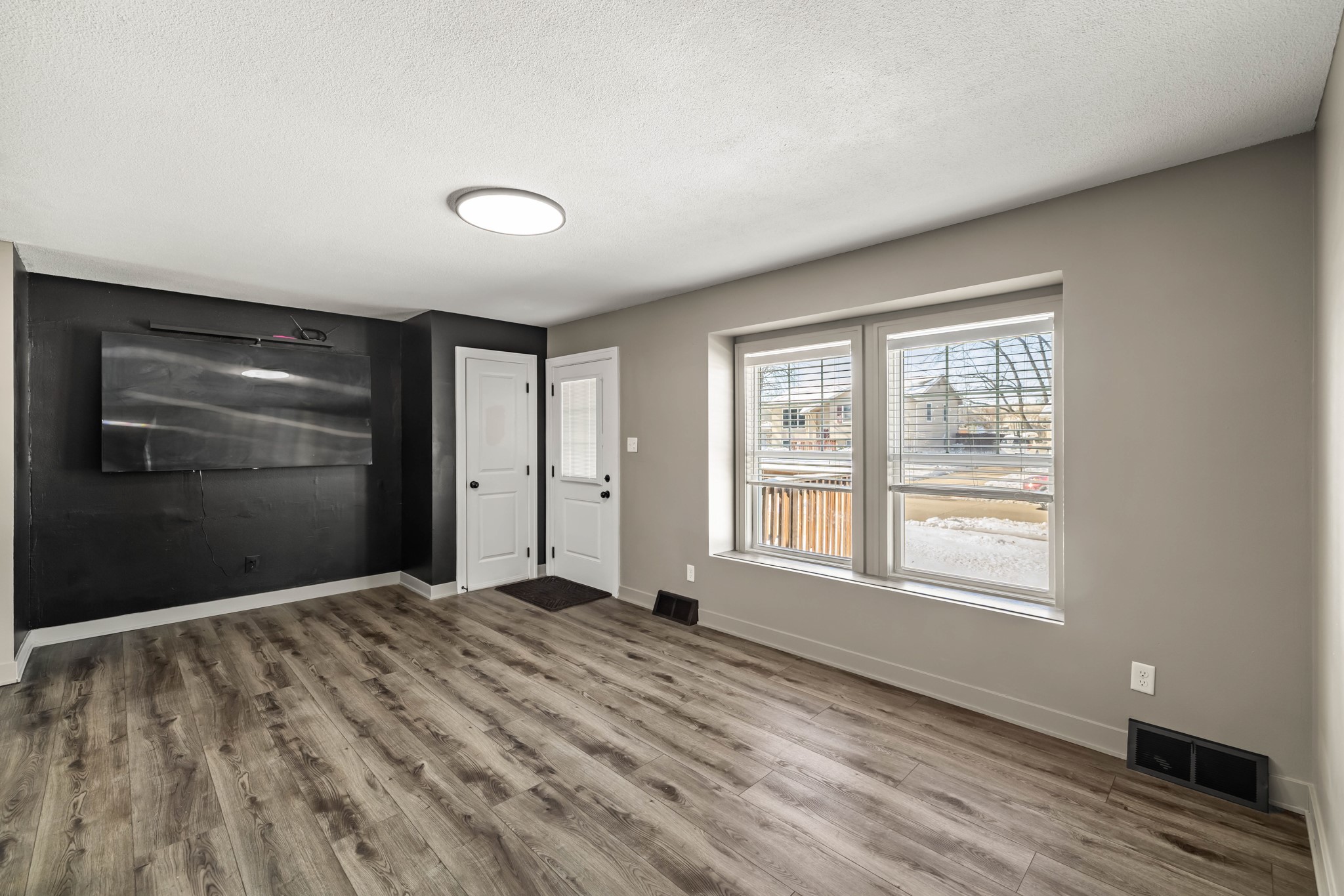 201 Ne Grant Street Property Photo 6