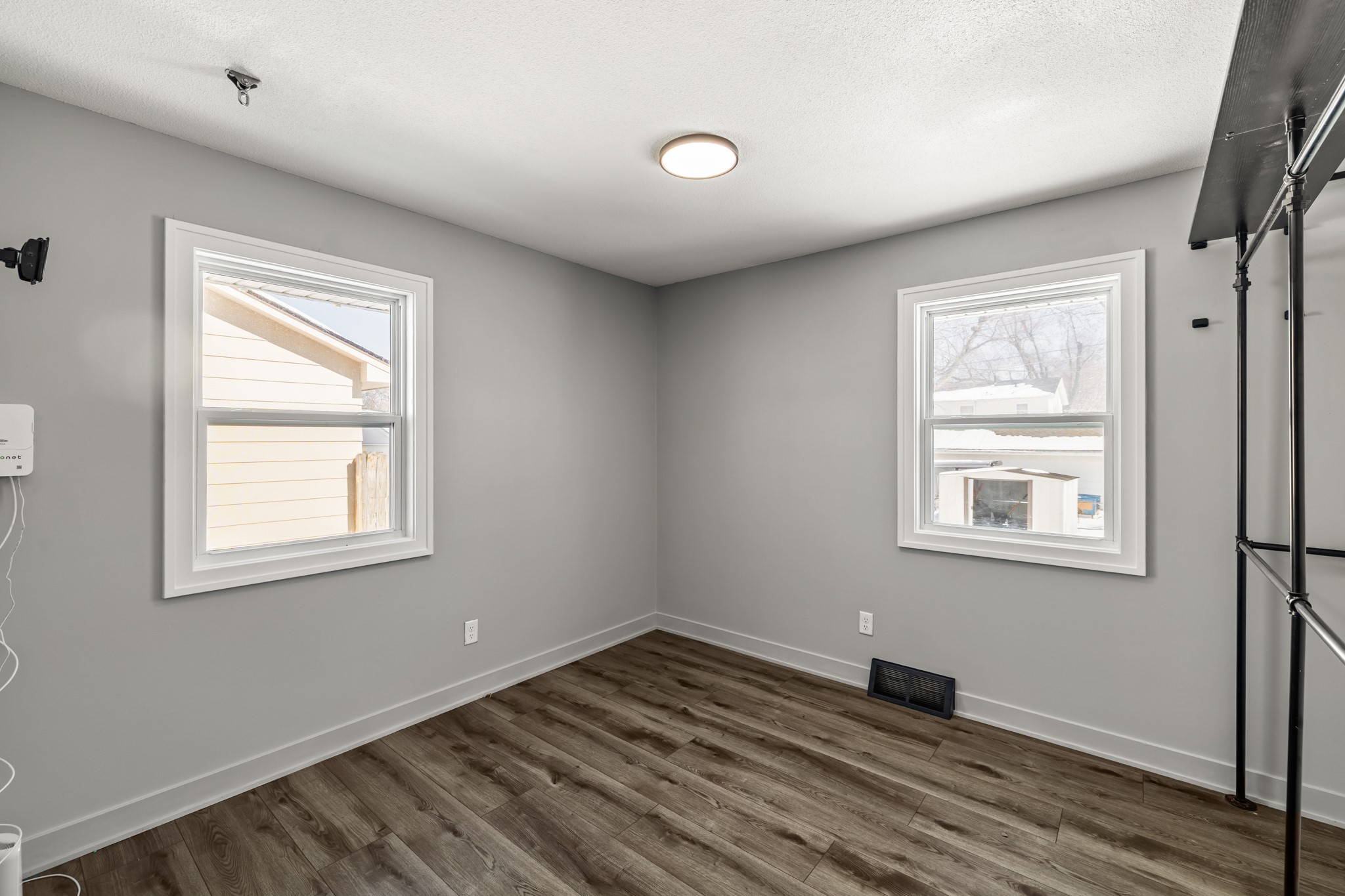 201 Ne Grant Street Property Photo 15