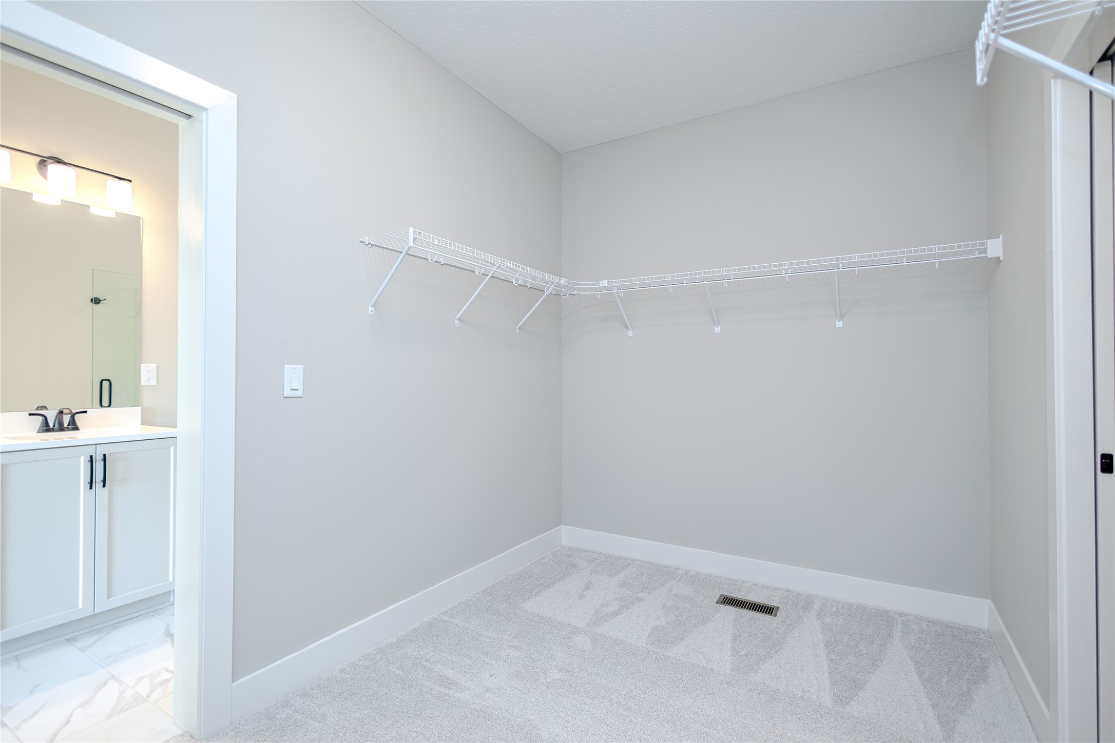 4710 178th Street Property Photo 13